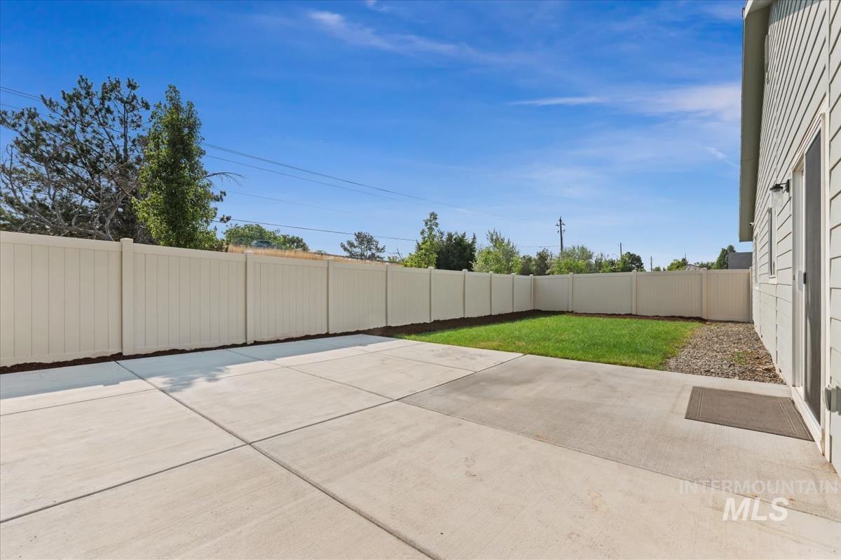 936 S Wavetrain Ave, Boise, Idaho 83709, 4 Bedrooms, 2 Bathrooms, Residential For Sale, Price $445,000, 98995149