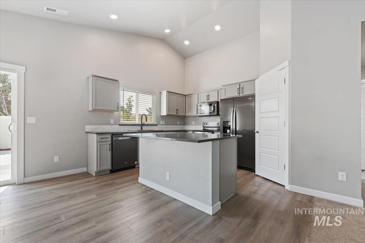 936 S Wavetrain Ave, Boise, Idaho 83709, 4 Bedrooms, 2 Bathrooms, Residential For Sale, Price $445,000, 98995149