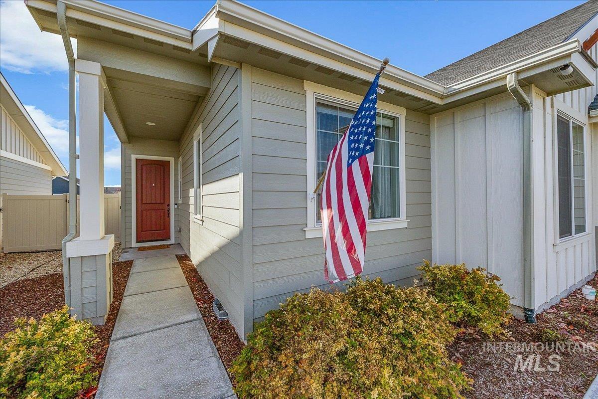1259 E Fort Erie St, Kuna, Idaho 83634, 3 Bedrooms, 2 Bathrooms, Residential For Sale, Price $445,000,MLS 98995150