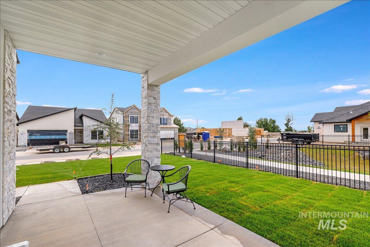 525 Canyon Mist Dr, Twin Falls, Idaho 83301, 3 Bedrooms, 2.5 Bathrooms, Residential For Sale, Price $599,900,MLS 98995154