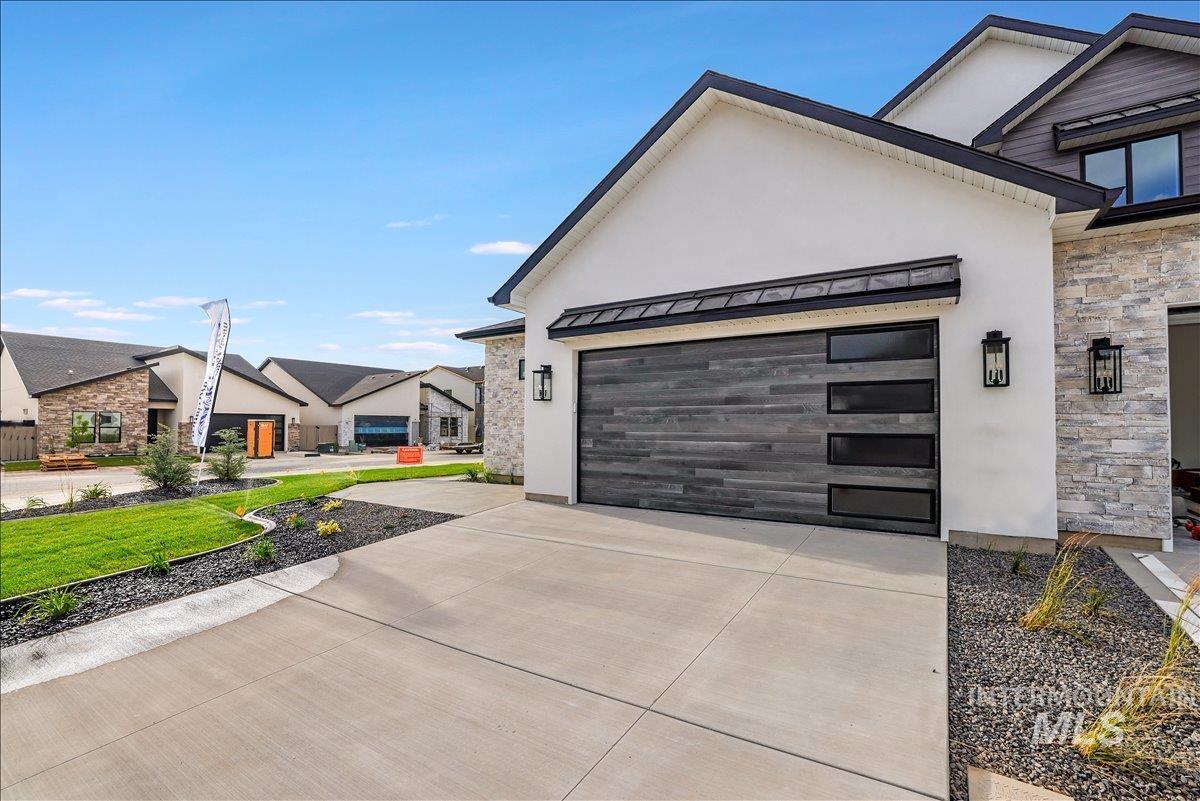 525 Canyon Mist Dr, Twin Falls, Idaho 83301, 3 Bedrooms, 2.5 Bathrooms, Residential For Sale, Price $599,900,MLS 98995154