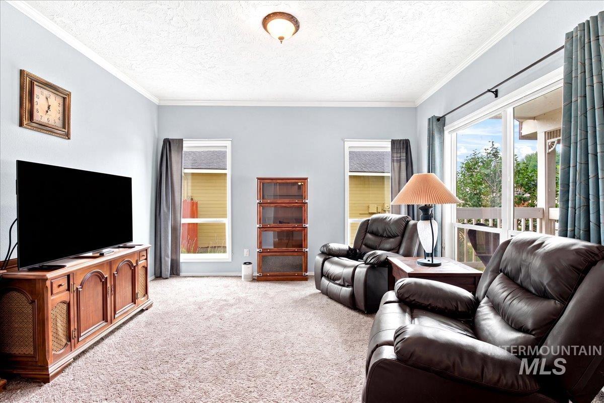 2884 Rough Stone Way, Meridian, Idaho 83646, 4 Bedrooms, 2.5 Bathrooms, Residential For Sale, Price $557,500,MLS 98995158