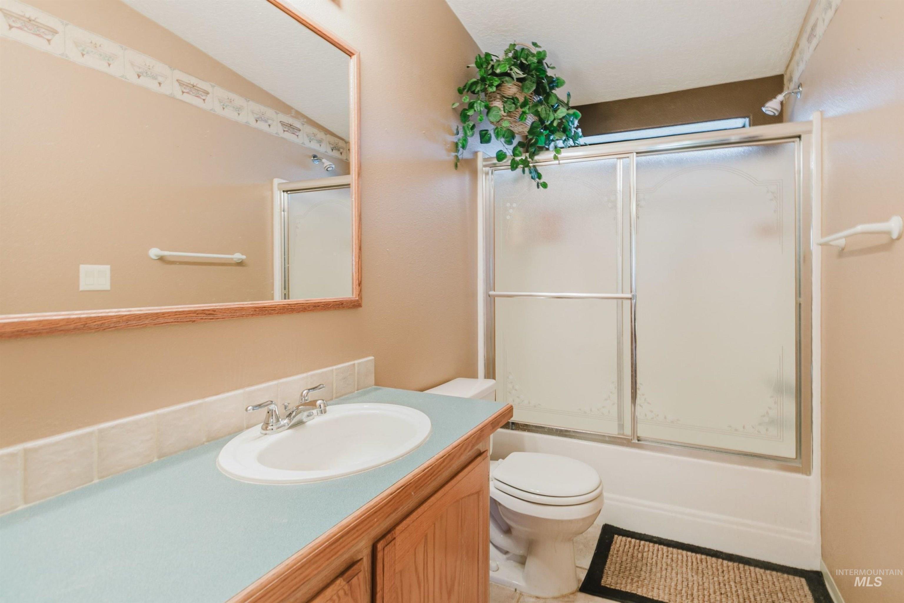 6 Norwood Ct, Boise, Idaho 83716, 2 Bedrooms, 2 Bathrooms, Residential For Sale, Price $515,000,MLS 98995159