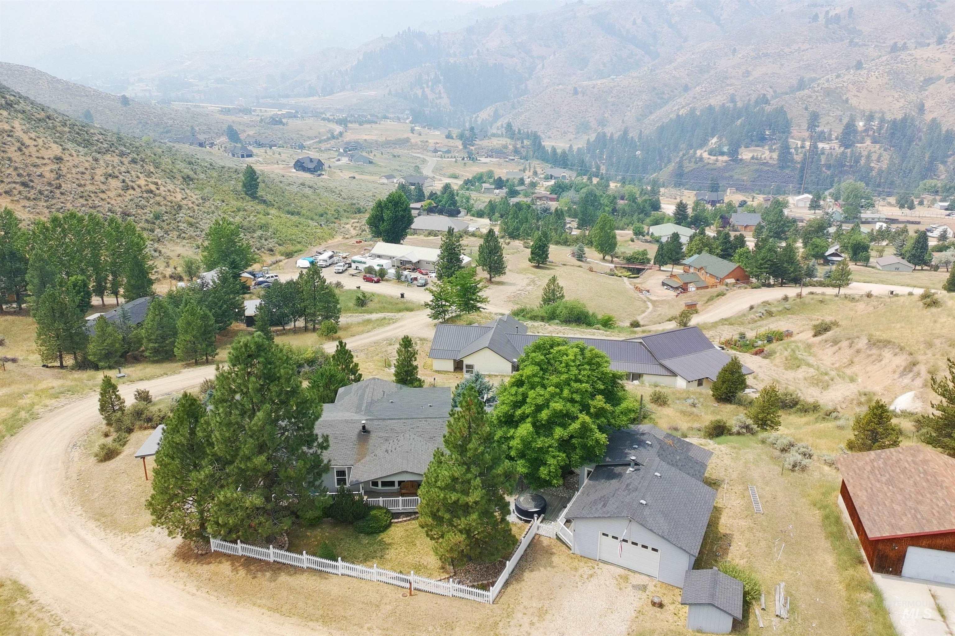 6 Norwood Ct, Boise, Idaho 83716, 2 Bedrooms, 2 Bathrooms, Residential For Sale, Price $515,000,MLS 98995159