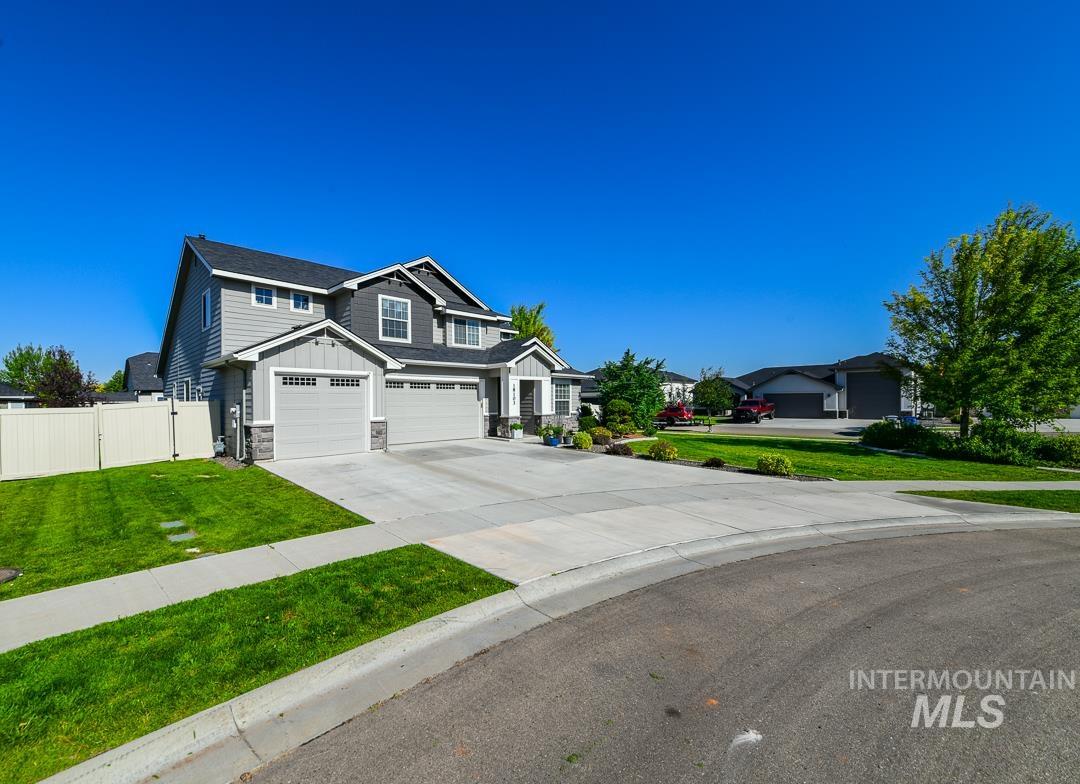 18103 N Timberlake Pl, Nampa, Idaho 83687, 3 Bedrooms, 2.5 Bathrooms, Residential For Sale, Price $624,900,MLS 98995161
