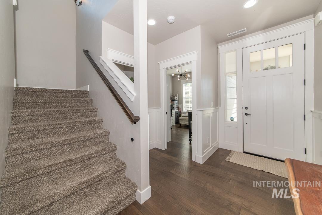 18103 N Timberlake Pl, Nampa, Idaho 83687, 3 Bedrooms, 2.5 Bathrooms, Residential For Sale, Price $624,900,MLS 98995161