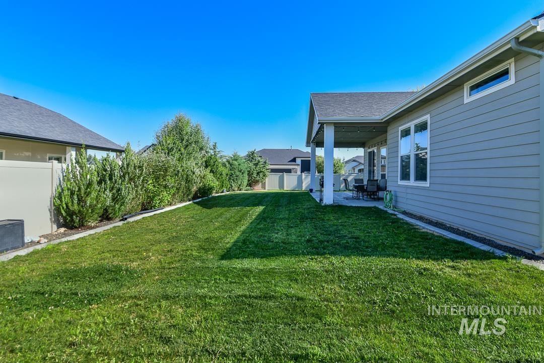 18103 N Timberlake Pl, Nampa, Idaho 83687, 3 Bedrooms, 2.5 Bathrooms, Residential For Sale, Price $624,900,MLS 98995161