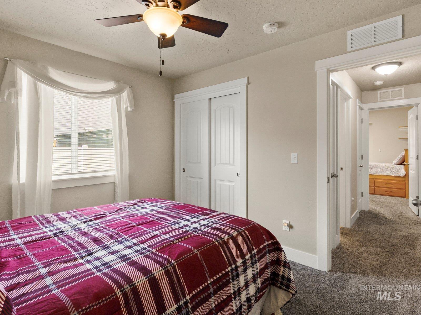 1013 Dittman Dr., Emmett, Idaho 83617, 3 Bedrooms, 2 Bathrooms, Residential For Sale, Price $424,900,MLS 98995163
