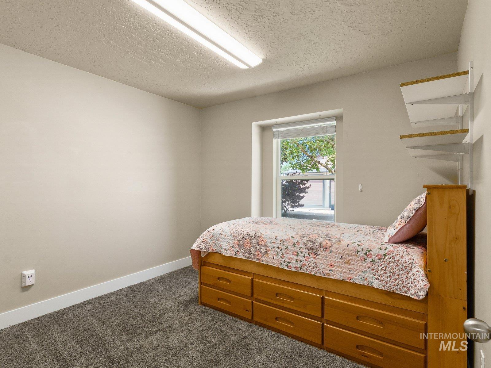 1013 Dittman Dr., Emmett, Idaho 83617, 3 Bedrooms, 2 Bathrooms, Residential For Sale, Price $424,900,MLS 98995163