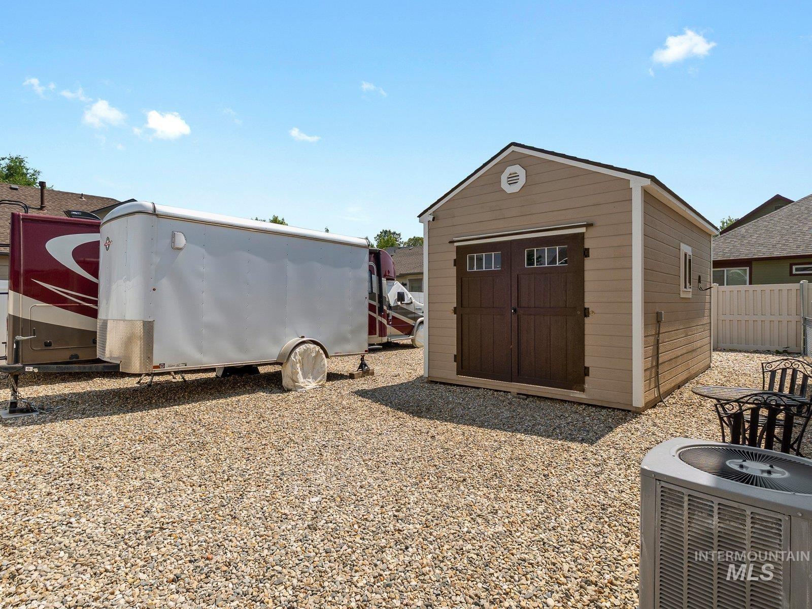 1013 Dittman Dr., Emmett, Idaho 83617, 3 Bedrooms, 2 Bathrooms, Residential For Sale, Price $424,900,MLS 98995163