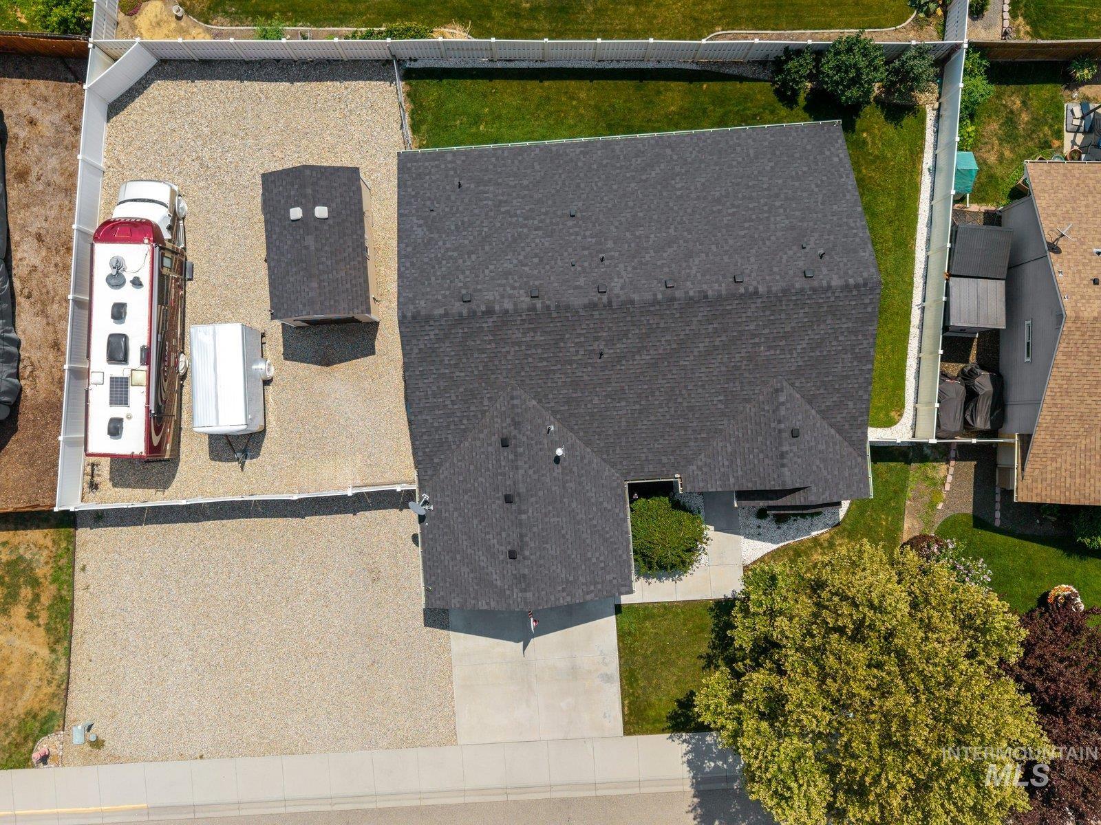 1013 Dittman Dr., Emmett, Idaho 83617, 3 Bedrooms, 2 Bathrooms, Residential For Sale, Price $424,900,MLS 98995163