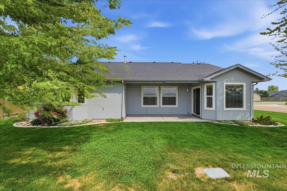 15885 Granite Peak Avenue, Nampa, Idaho 83651, 3 Bedrooms, 2 Bathrooms, Residential For Sale, Price $389,900,MLS 98995164
