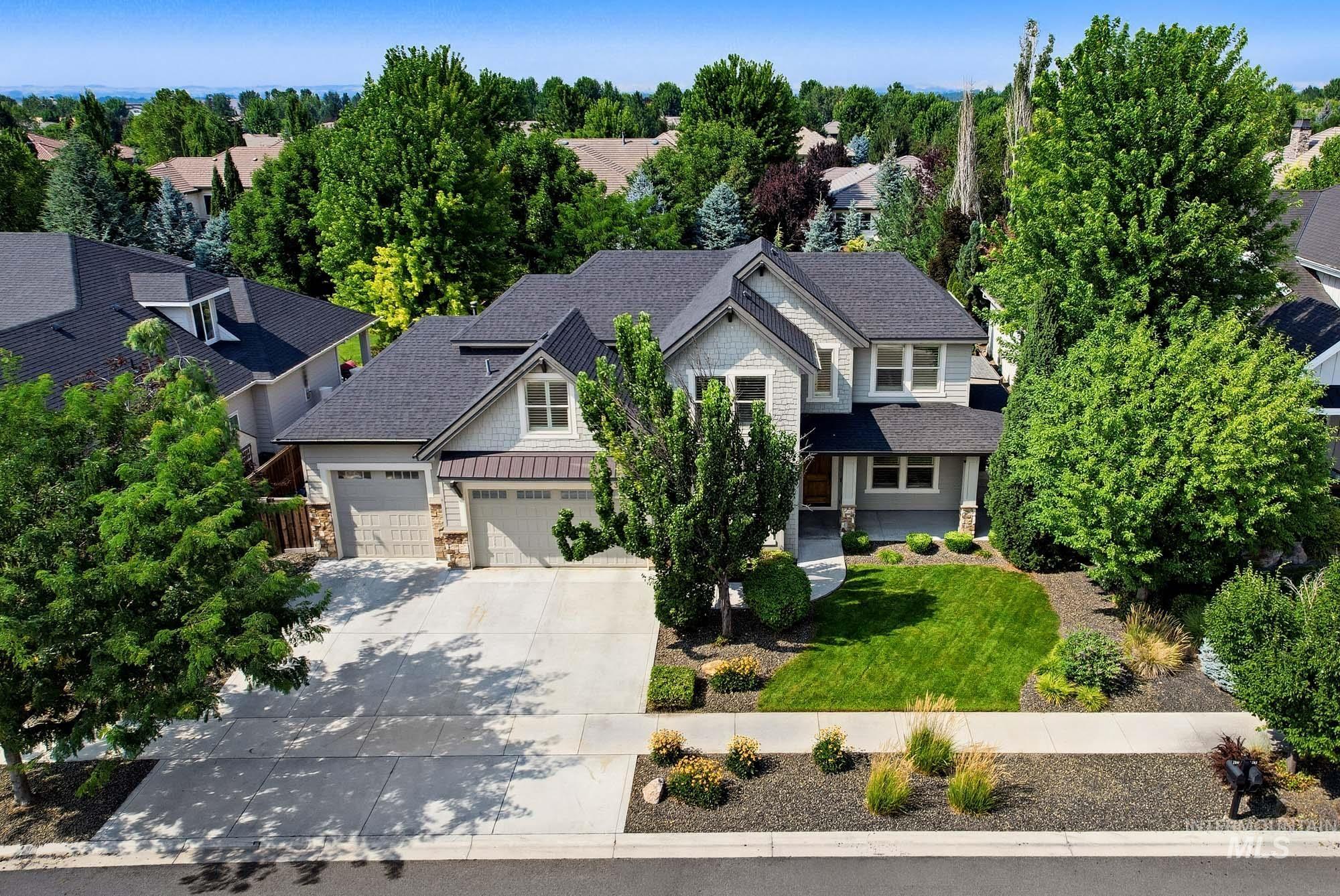 3384 W Star Hollow Dr, Meridian, Idaho 83646, 4 Bedrooms, 3.5 Bathrooms, Residential For Sale, Price $1,299,990,MLS 98995165