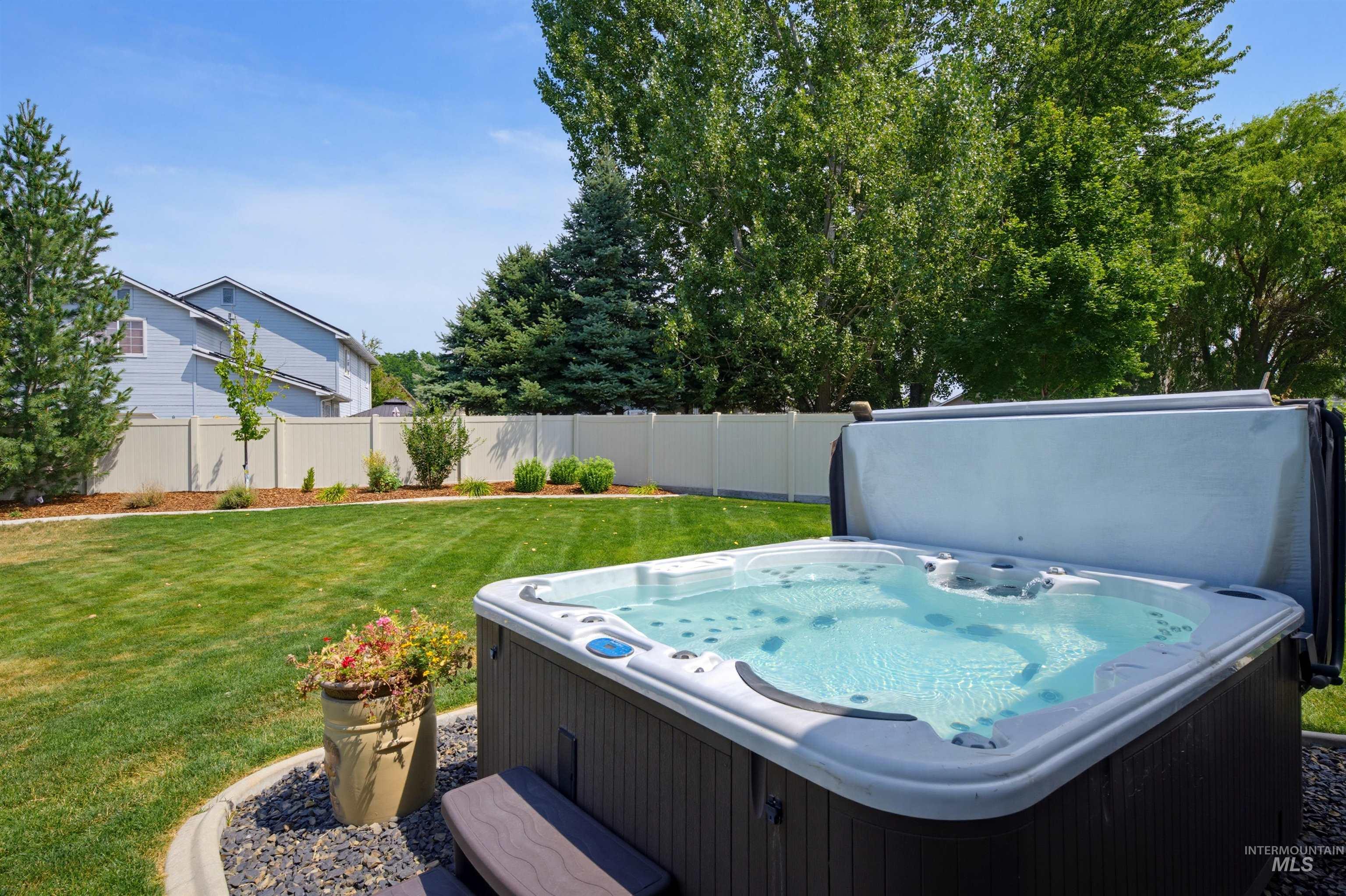 4508 N Rosepoint Place, Meridian, Idaho 83646, 4 Bedrooms, 2.5 Bathrooms, Residential For Sale, Price $874,900,MLS 98995166