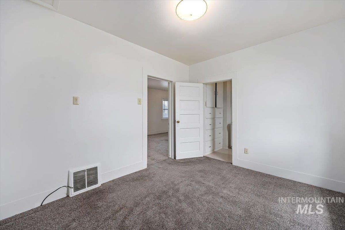 201 Locust Street South, Twin Falls, Idaho 83301, 2 Bedrooms, 1 Bathroom, Residential For Sale, Price $248,000, 98995168