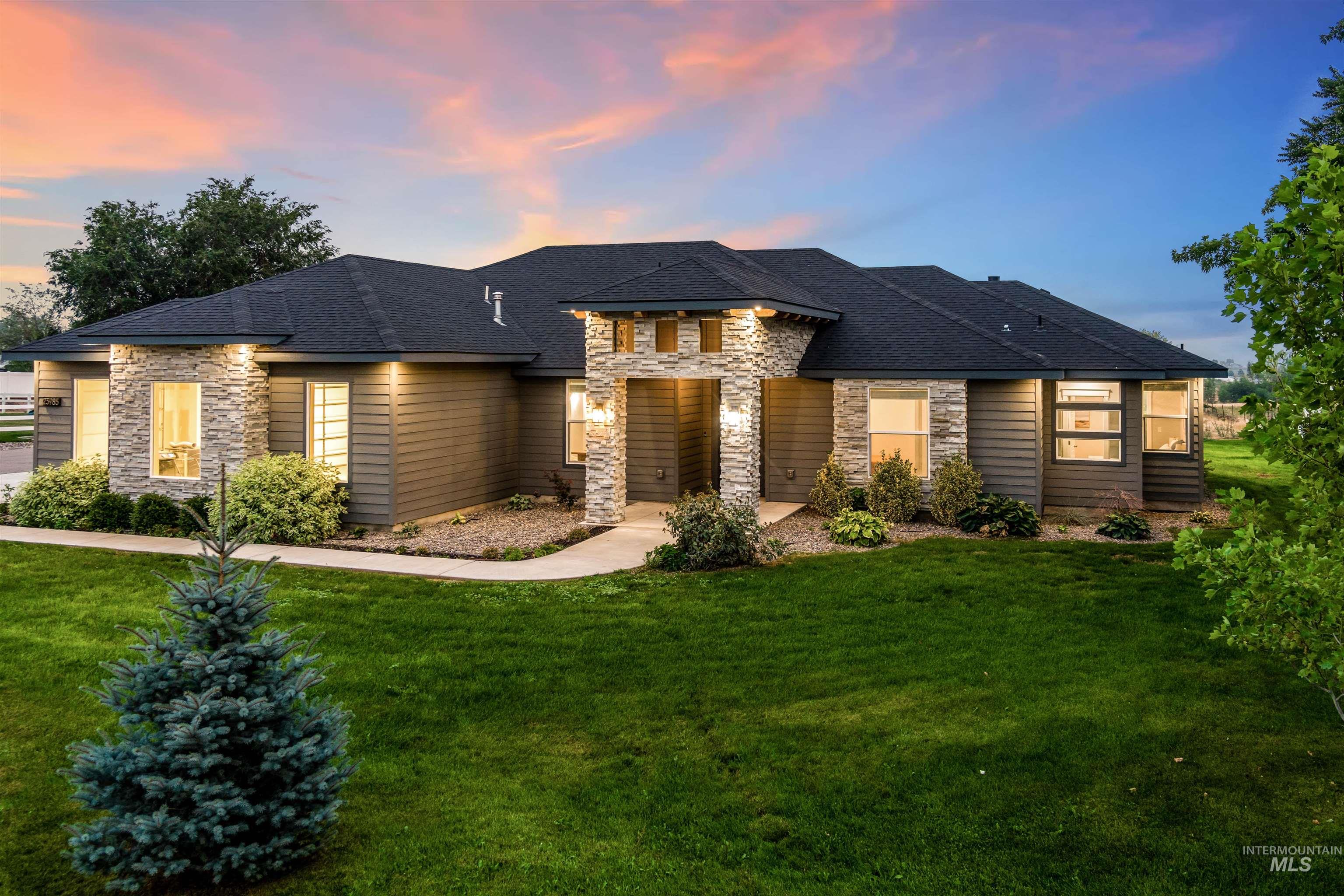 23985 Legends Lane, Caldwell, Idaho 83607, 4 Bedrooms, 3 Bathrooms, Residential For Sale, Price $898,000,MLS 98995169