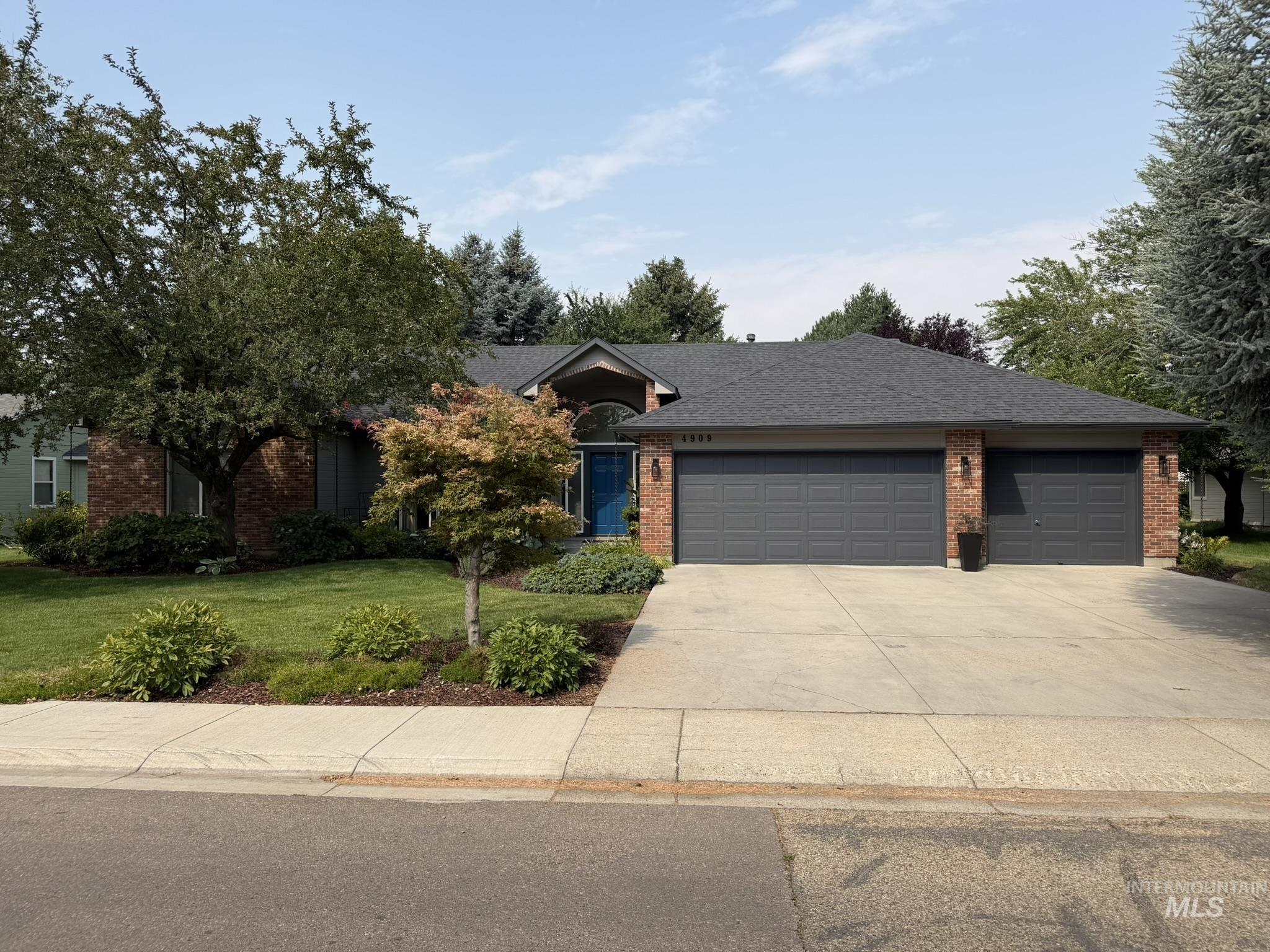 4909 N Farrow, Boise, Idaho 83713, 4 Bedrooms, 2 Bathrooms, Residential For Sale, Price $615,000,MLS 98995171