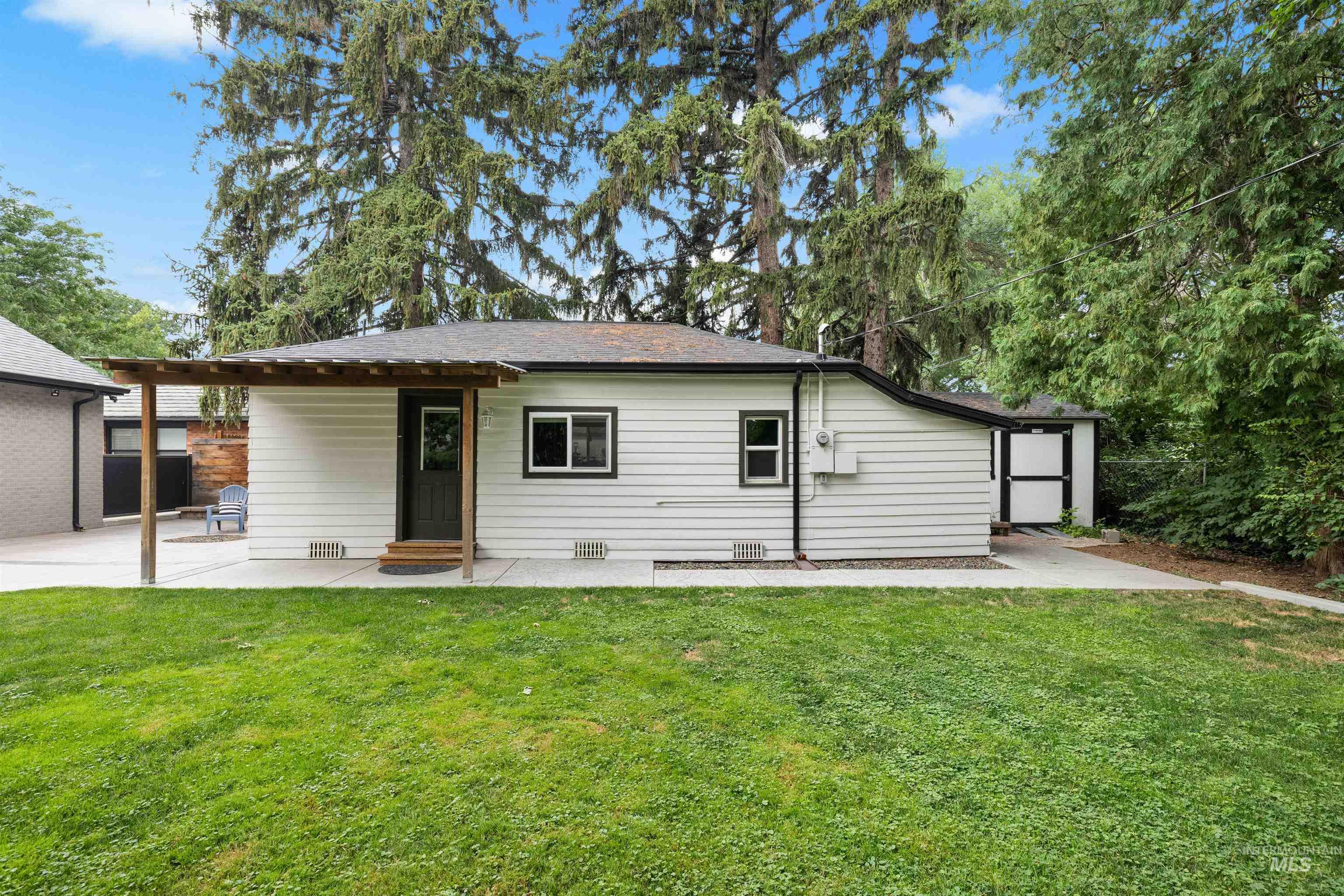 3012 W Clark Street, Boise, Idaho 83706, 5 Bedrooms, 4.5 Bathrooms, Residential For Sale, Price $1,089,000,MLS 98995172