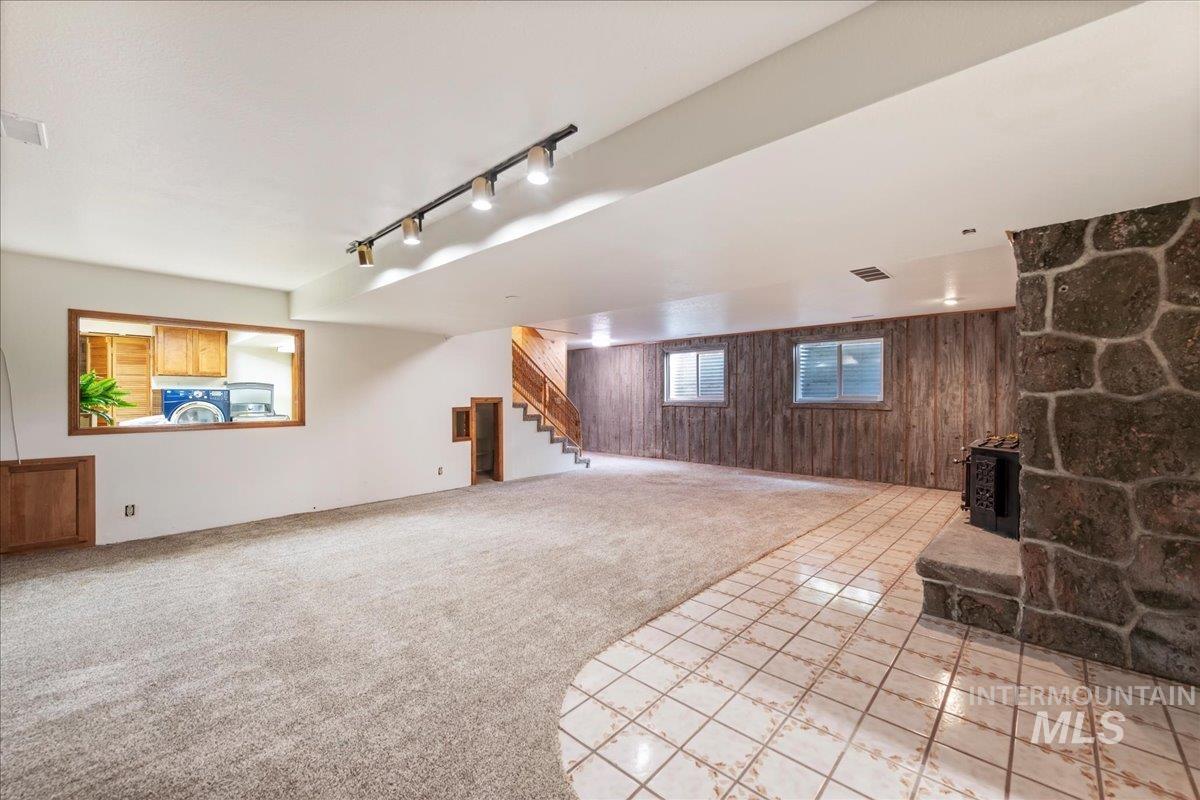 11269 W Reutzel Dr., Boise, Idaho 83709, 6 Bedrooms, 3.5 Bathrooms, Residential For Sale, Price $929,888,MLS 98995174