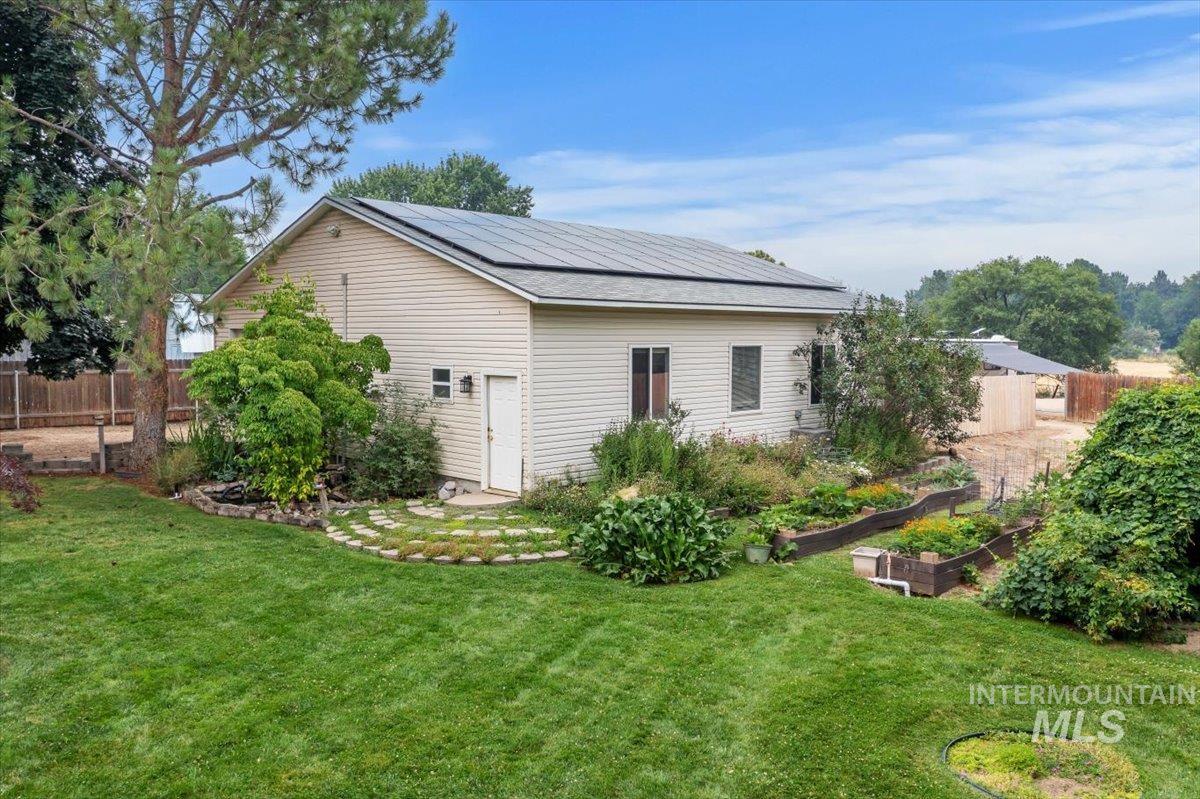 11269 W Reutzel Dr., Boise, Idaho 83709, 6 Bedrooms, 3.5 Bathrooms, Residential For Sale, Price $929,888,MLS 98995174