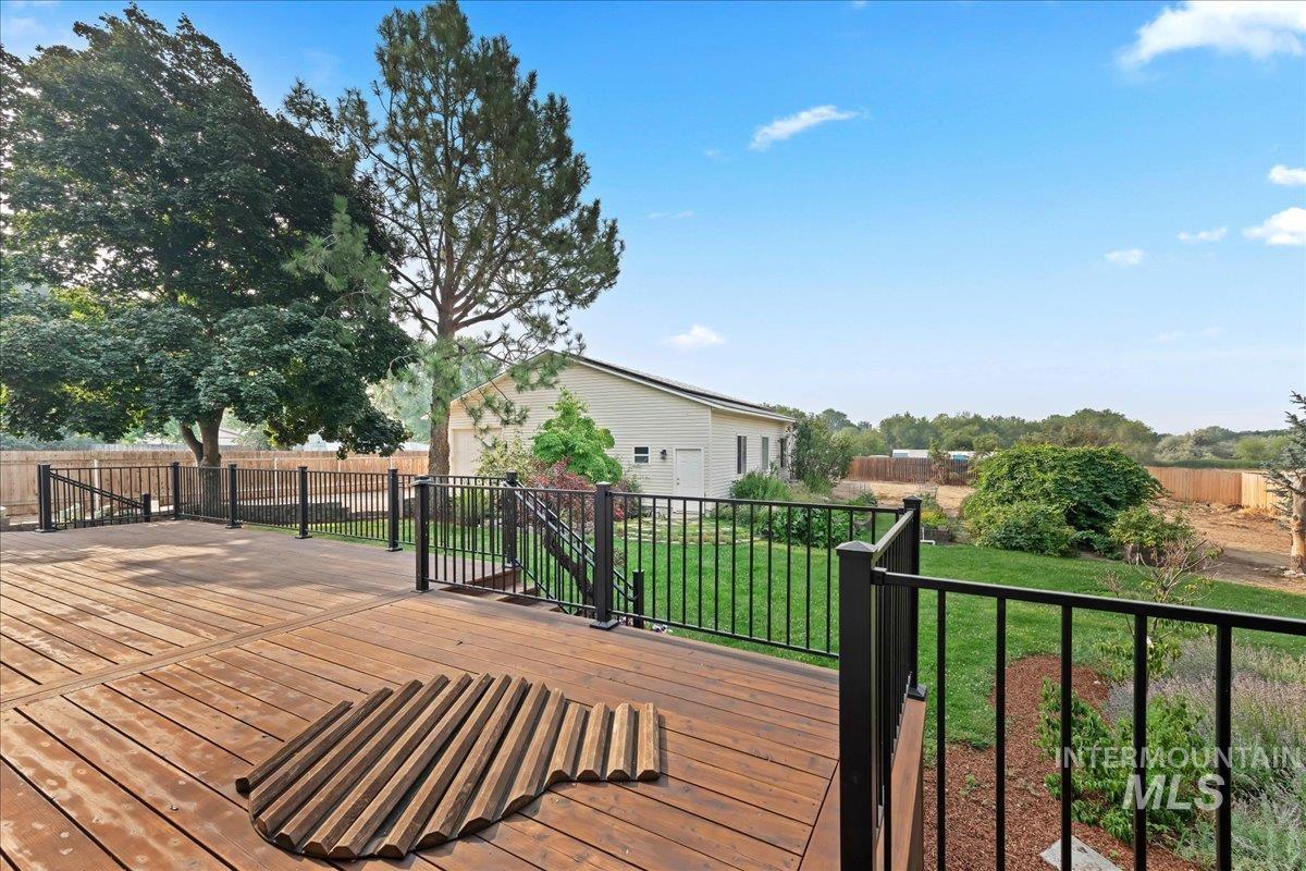 11269 W Reutzel Dr., Boise, Idaho 83709, 6 Bedrooms, 3.5 Bathrooms, Residential For Sale, Price $929,888,MLS 98995174