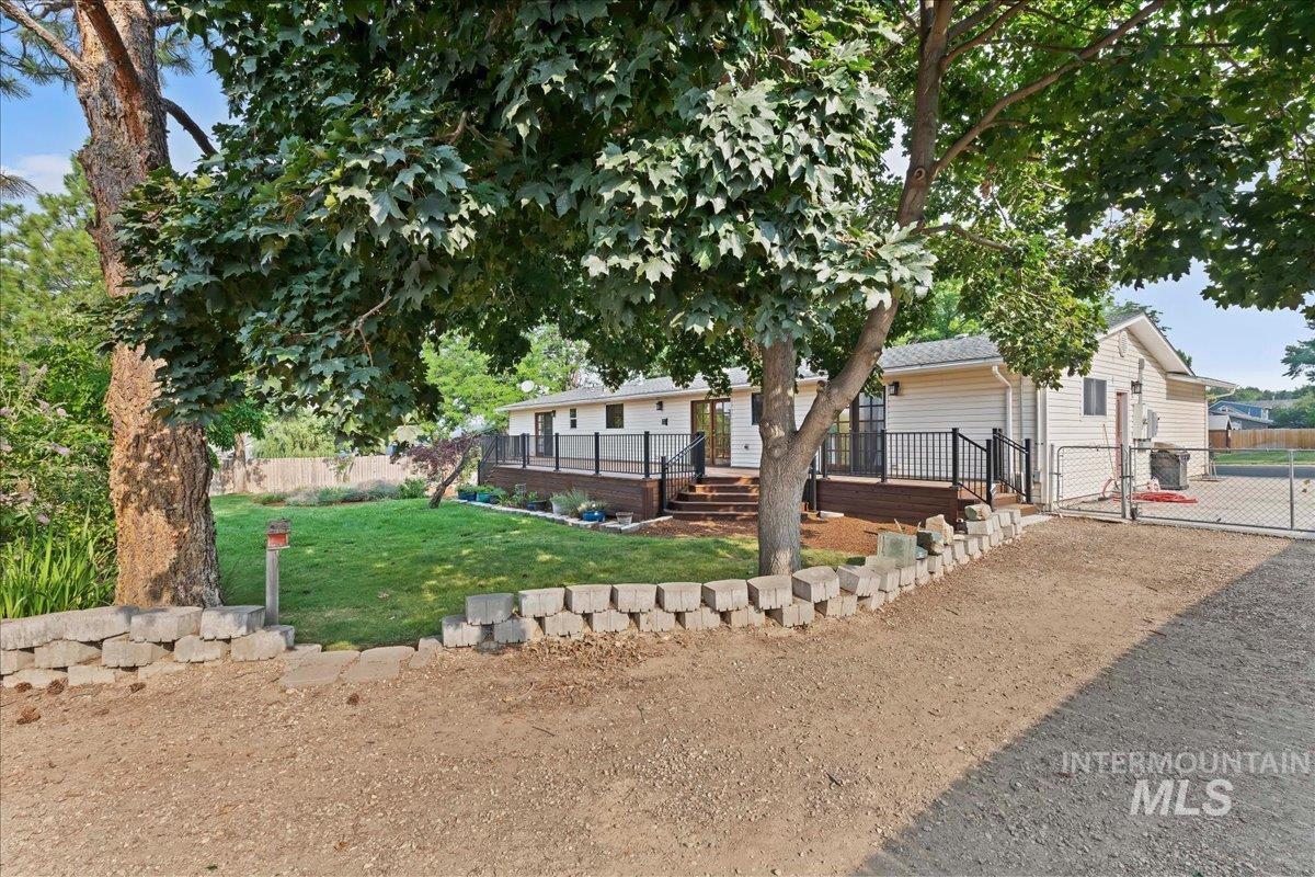 11269 W Reutzel Dr., Boise, Idaho 83709, 6 Bedrooms, 3.5 Bathrooms, Residential For Sale, Price $929,888,MLS 98995174