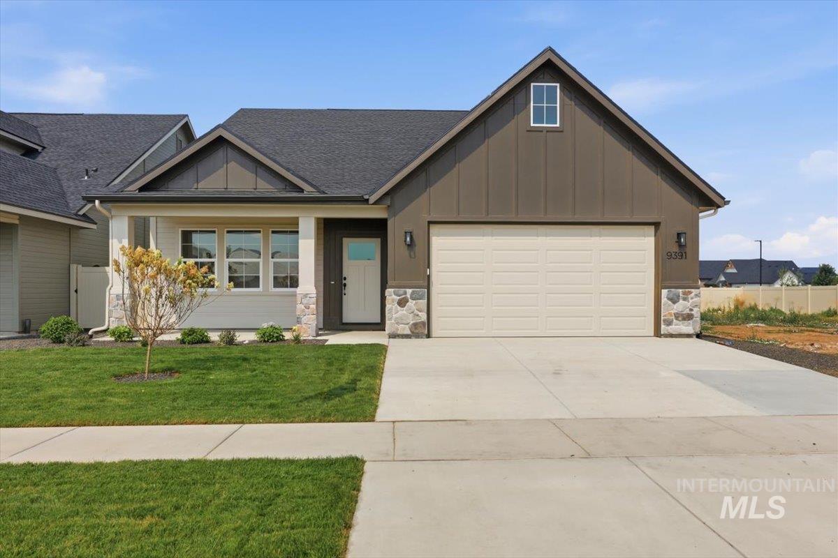 9391 S Esmeralda St, Kuna, Idaho 83634, 3 Bedrooms, 2 Bathrooms, Residential For Sale, Price $599,900,MLS 98995177