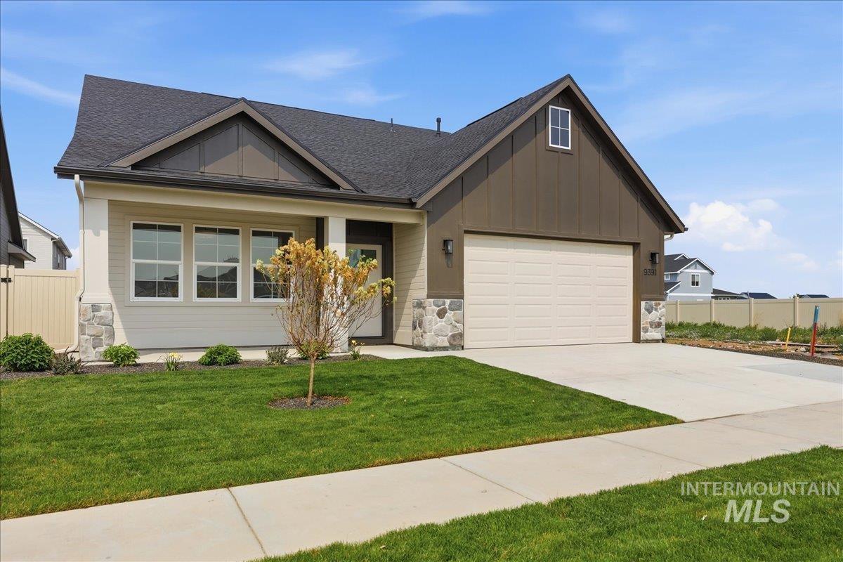 9391 S Esmeralda St, Kuna, Idaho 83634, 3 Bedrooms, 2 Bathrooms, Residential For Sale, Price $599,900,MLS 98995177