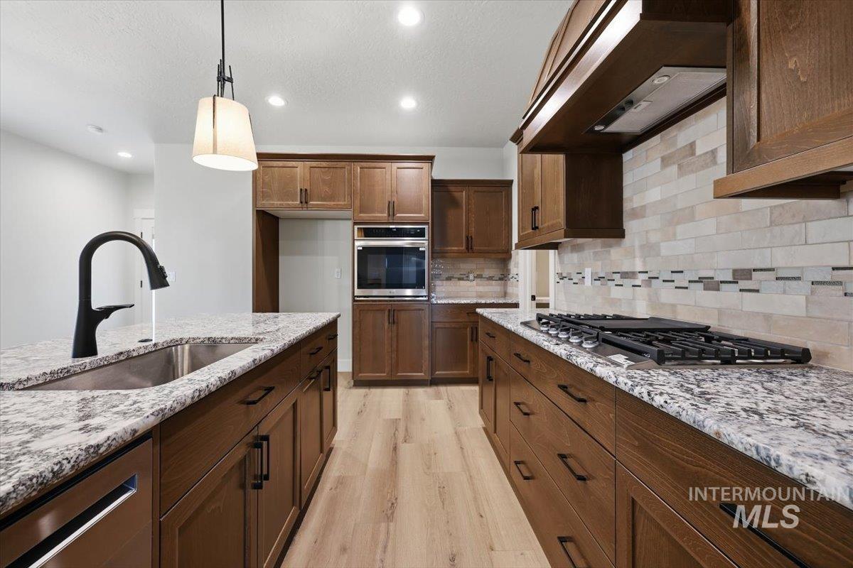 9391 S Esmeralda St, Kuna, Idaho 83634, 3 Bedrooms, 2 Bathrooms, Residential For Sale, Price $599,900,MLS 98995177