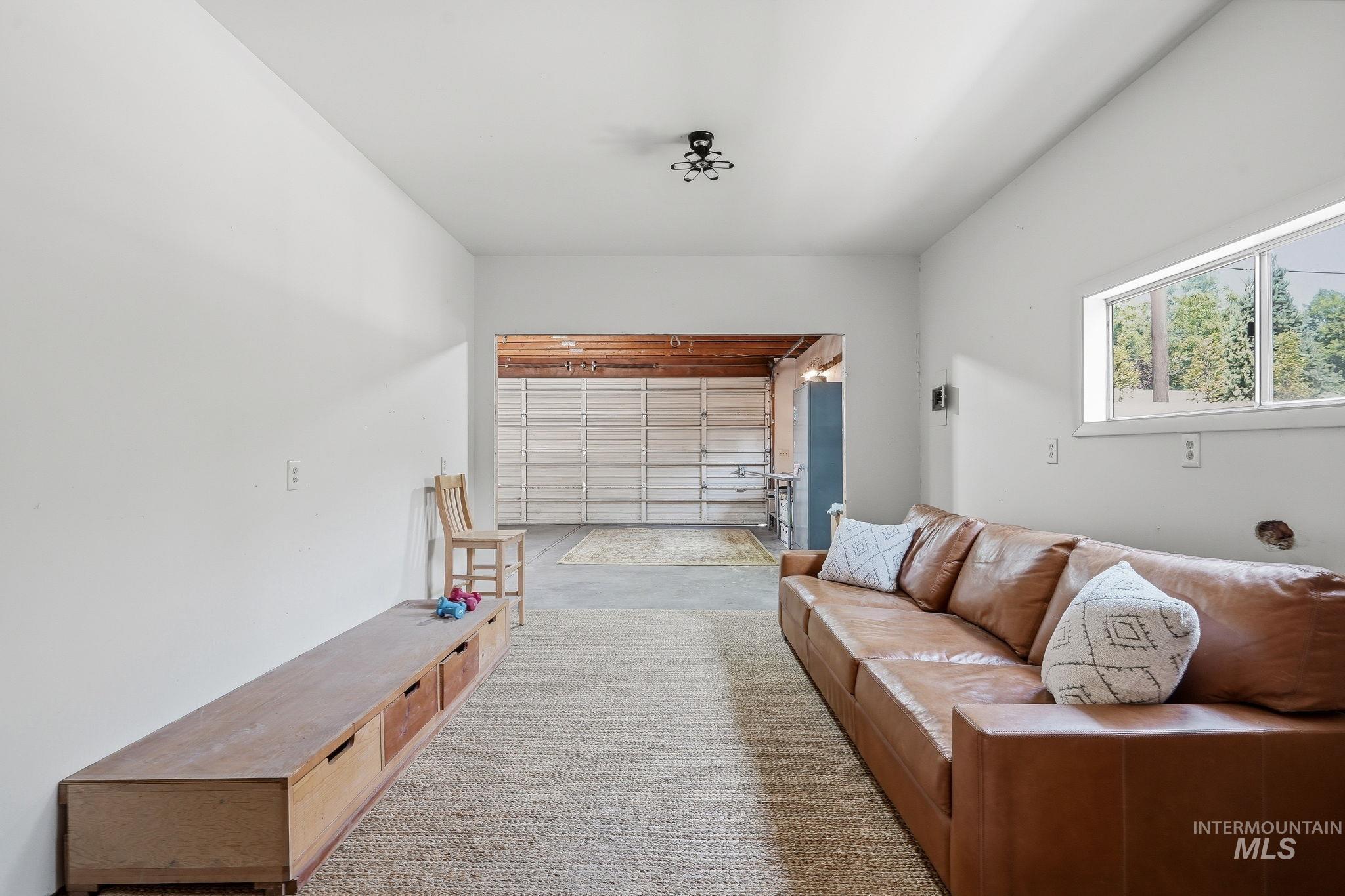 2301 N 19th, Boise, Idaho 83702, 4 Bedrooms, 3 Bathrooms, Residential For Sale, Price $1,100,000, 98995192