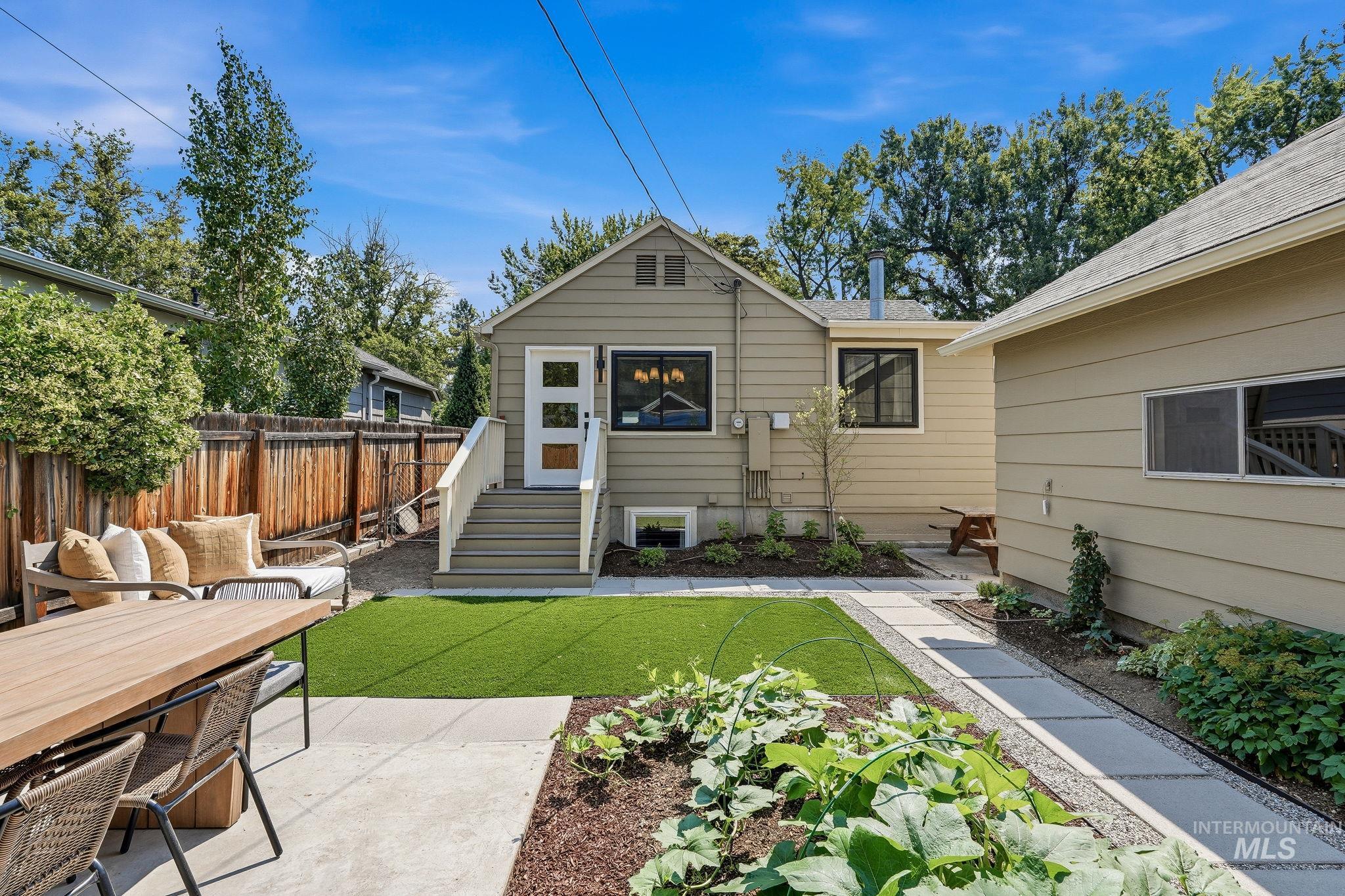 2301 N 19th, Boise, Idaho 83702, 4 Bedrooms, 3 Bathrooms, Residential For Sale, Price $1,100,000, 98995192