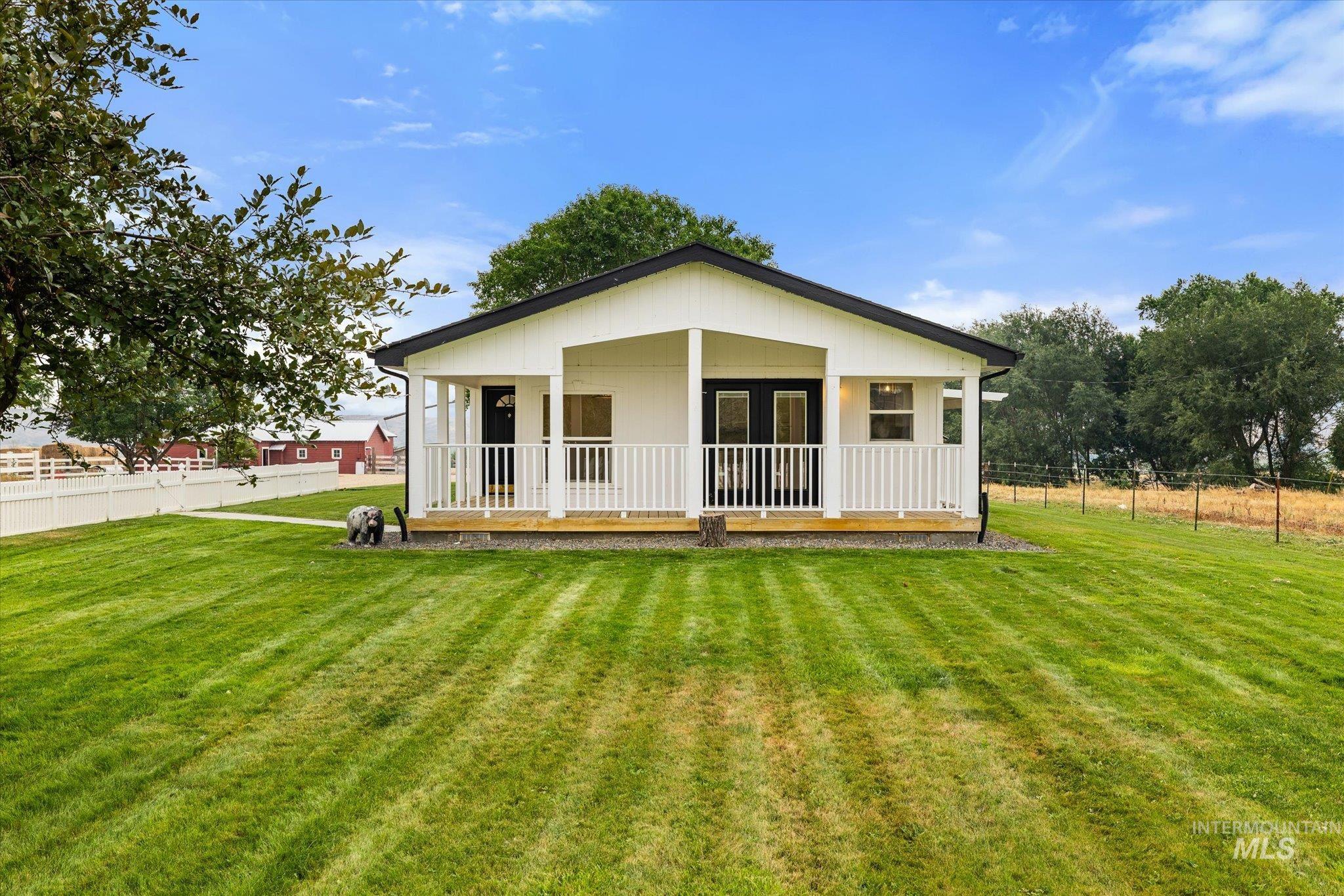 2283 Canyon Rd S, Melba, Idaho 83641, 3 Bedrooms, 2 Bathrooms, Farm & Ranch For Sale, Price $1,595,000,MLS 98995195