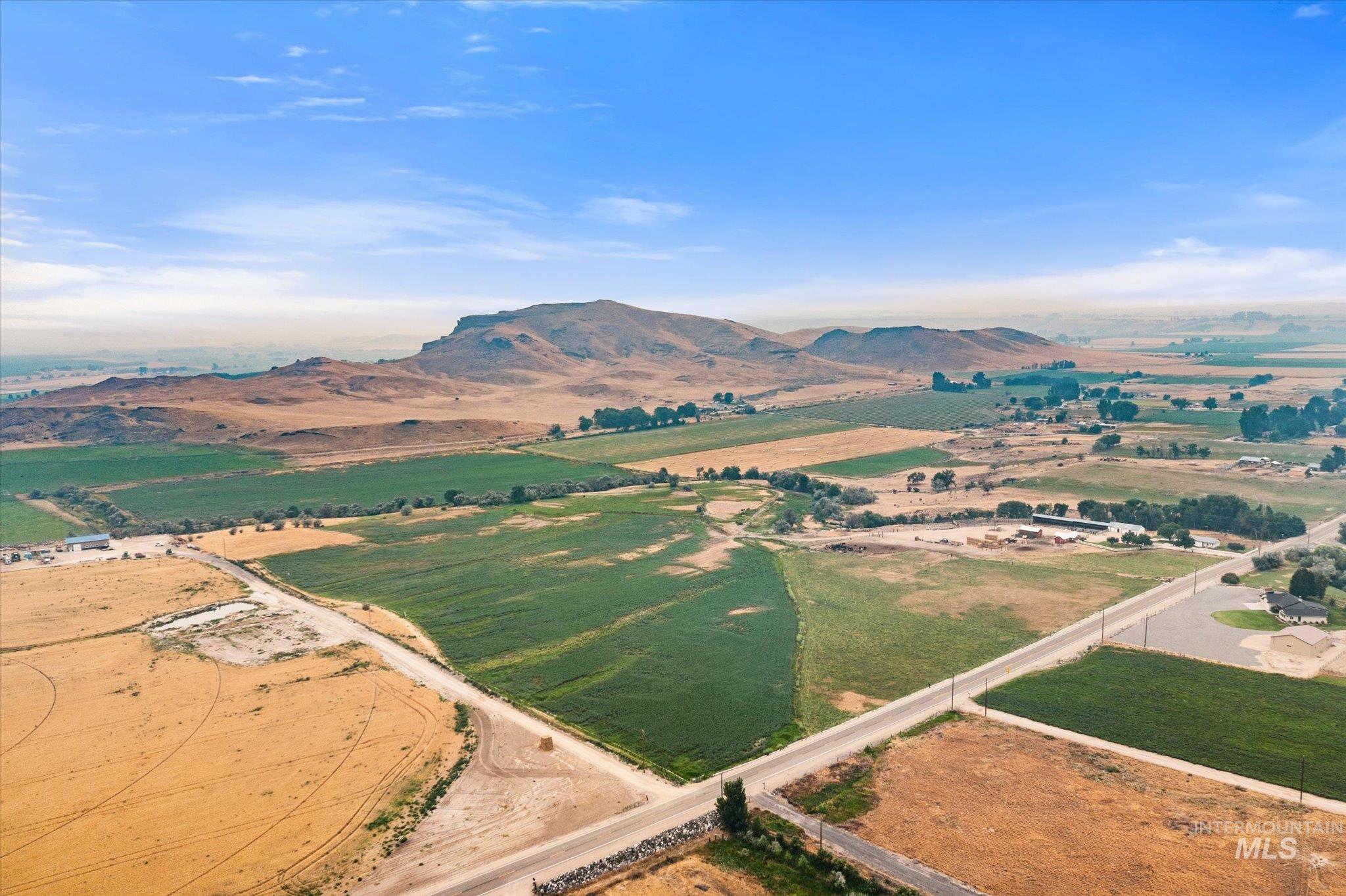 2283 Canyon Rd S, Melba, Idaho 83641, 3 Bedrooms, 2 Bathrooms, Farm & Ranch For Sale, Price $1,595,000,MLS 98995195