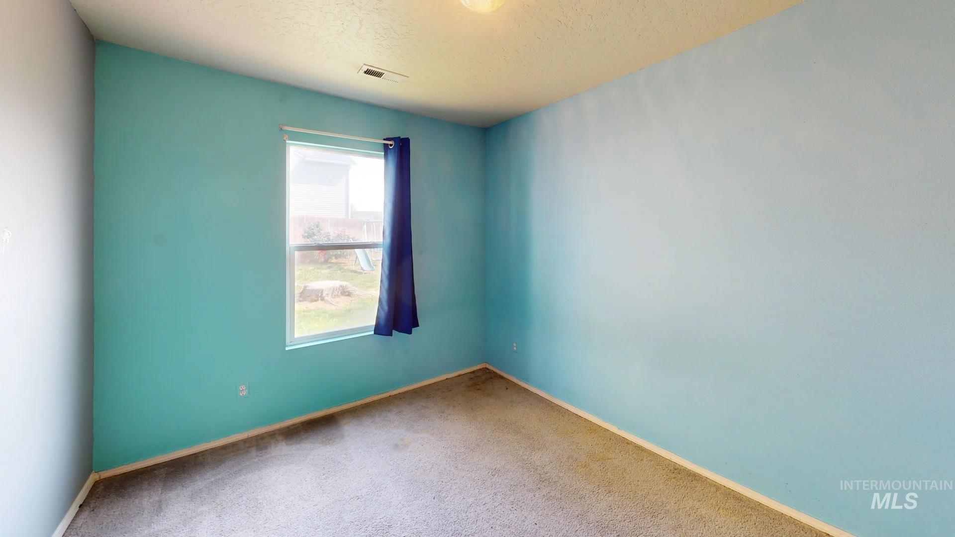 12976 Alicia St, Caldwell, Idaho 83607, 3 Bedrooms, 2 Bathrooms, Residential For Sale, Price $350,000, 98995202