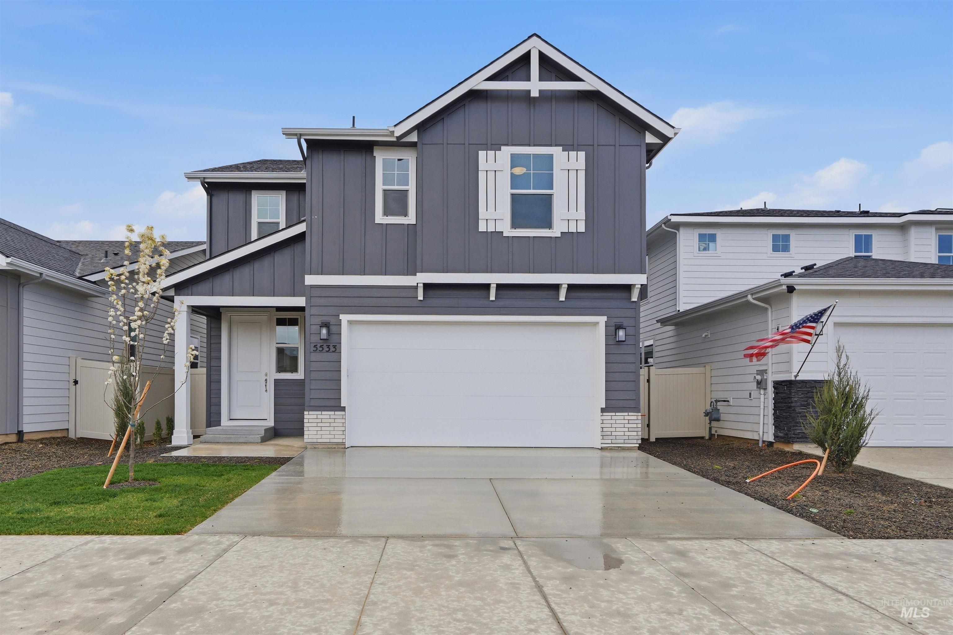 5565 W Lost Rapids St, Meridian, Idaho 83646, 4 Bedrooms, 2.5 Bathrooms, Residential For Sale, Price $529,990,MLS 98995206