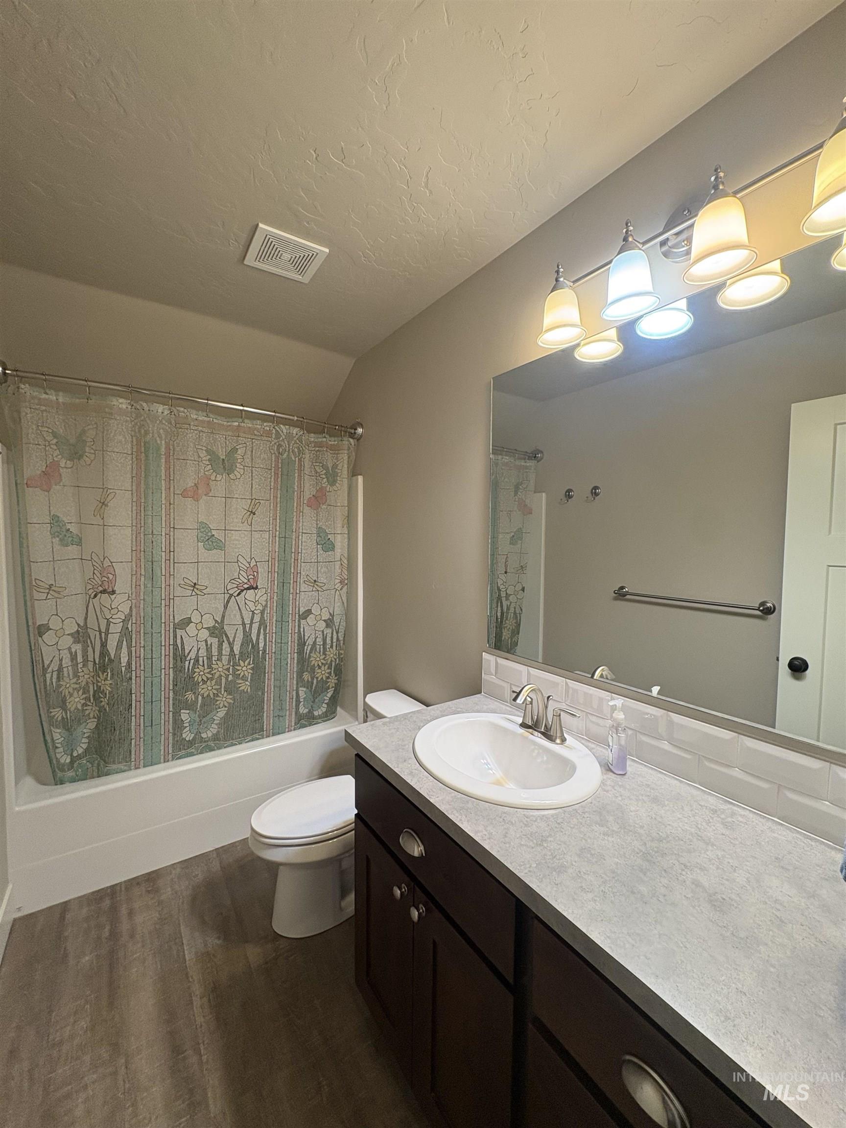 1634 Oak Ave, Fruitland, Idaho 83619, 4 Bedrooms, 2.5 Bathrooms, Residential For Sale, Price $450,000,MLS 98995211