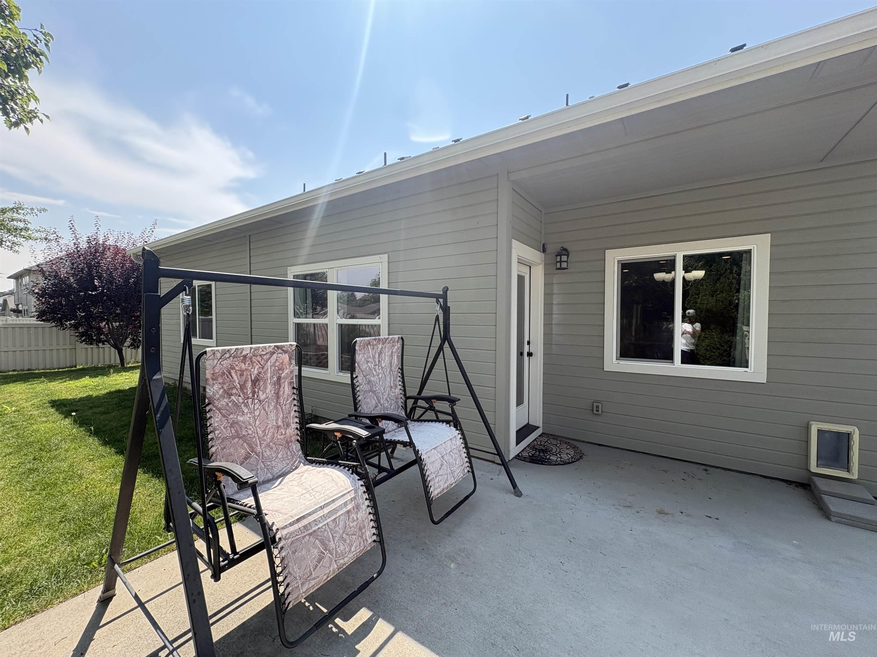 1634 Oak Ave, Fruitland, Idaho 83619, 4 Bedrooms, 2.5 Bathrooms, Residential For Sale, Price $450,000,MLS 98995211
