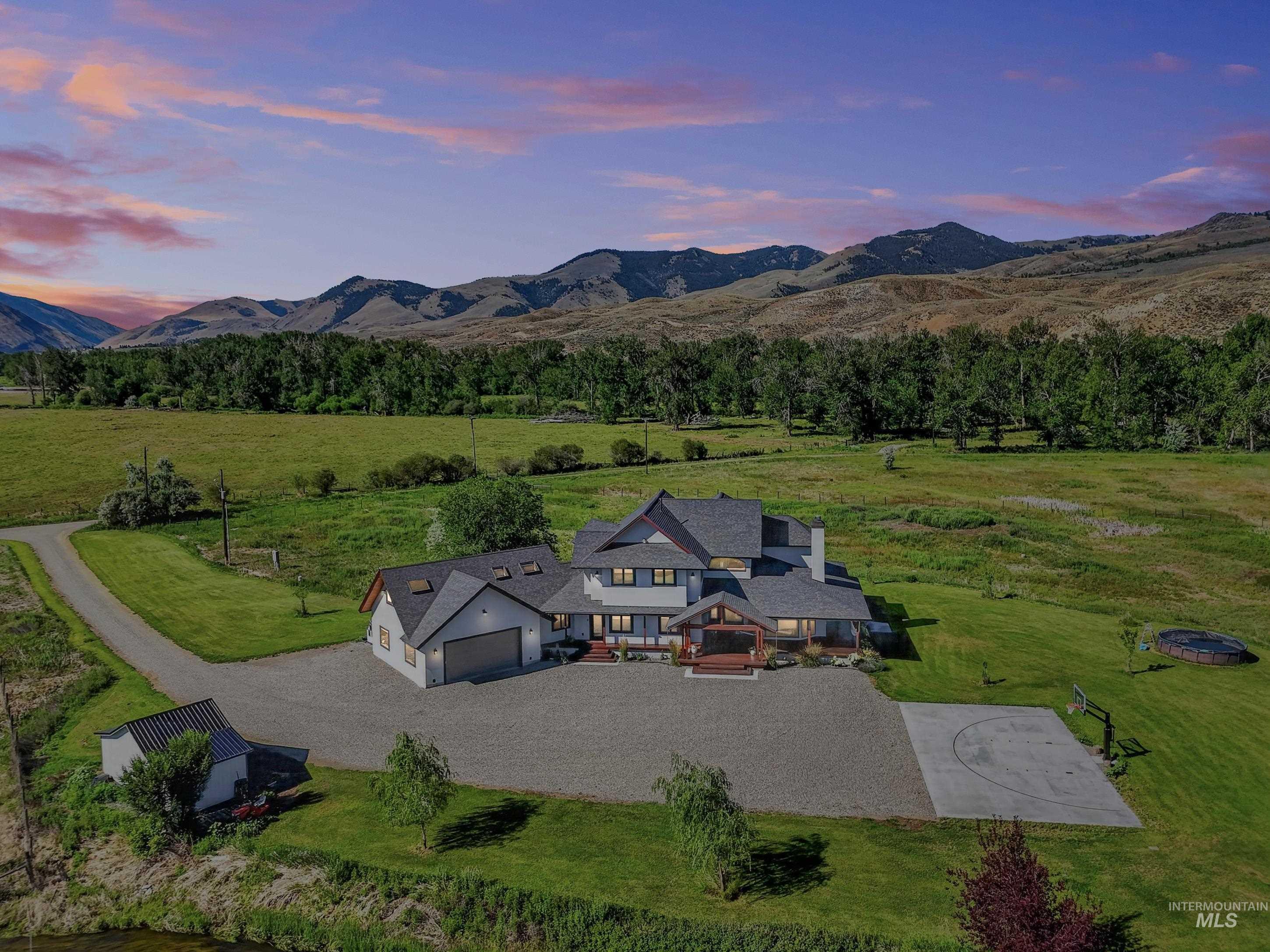 63 Mountain View Rd, Salmon, Idaho 83647, 9 Bedrooms, 4.5 Bathrooms, Residential For Sale, Price $1,699,988, 98995212