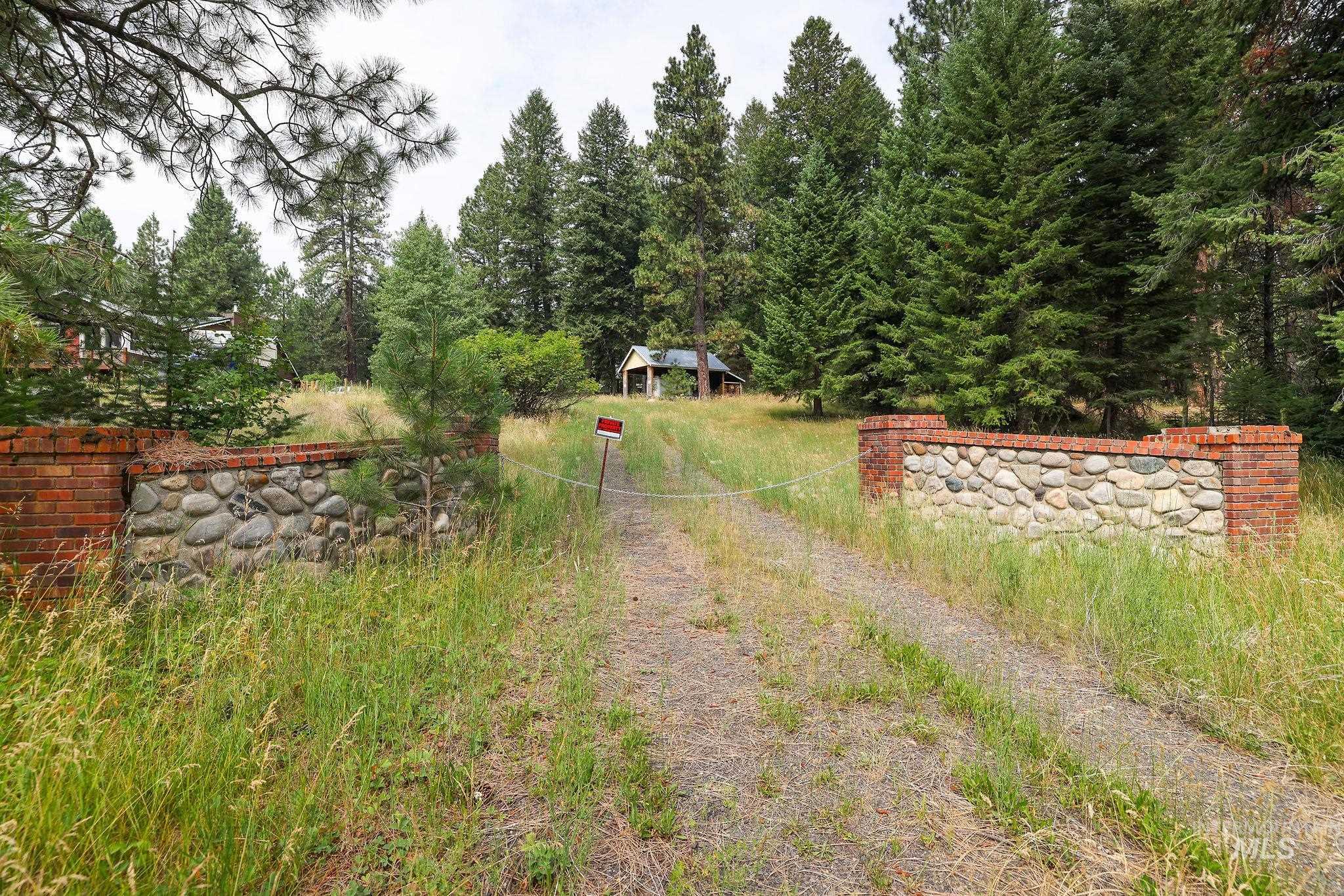 2165 West Mountain Rd, Donnelly, Idaho 83615, Land For Sale, Price $359,000,MLS 98995213