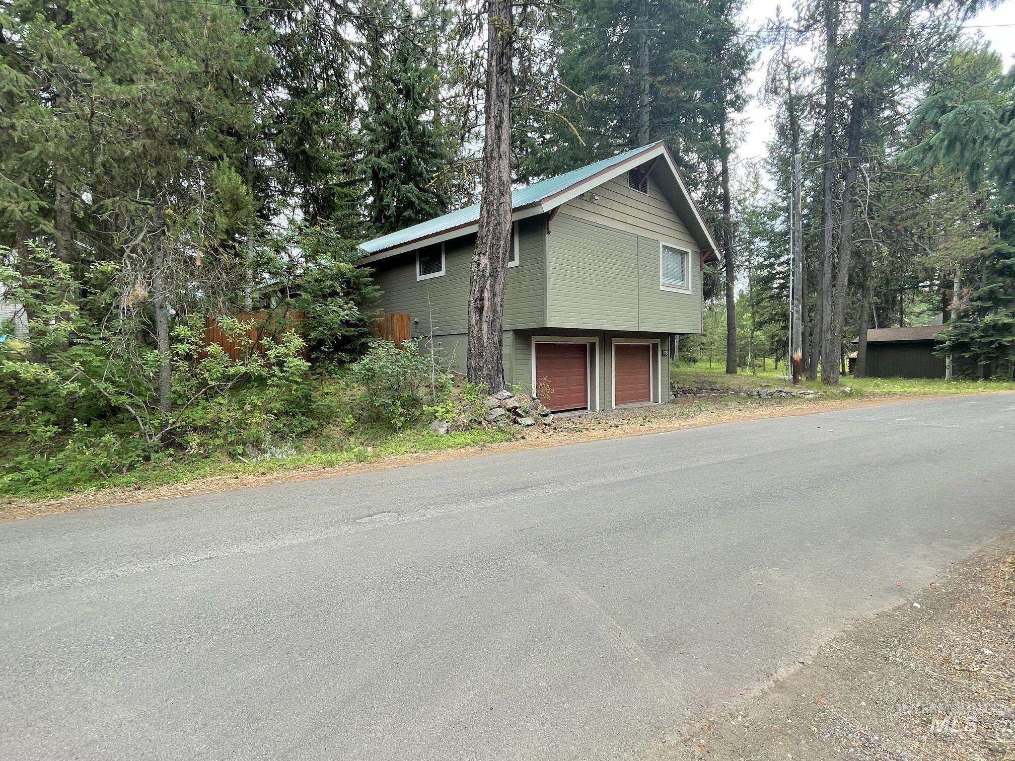 1025 Meadows Rd, McCall, Idaho 83638, 3 Bedrooms, 2 Bathrooms, Residential For Sale, Price $739,000, 98995216
