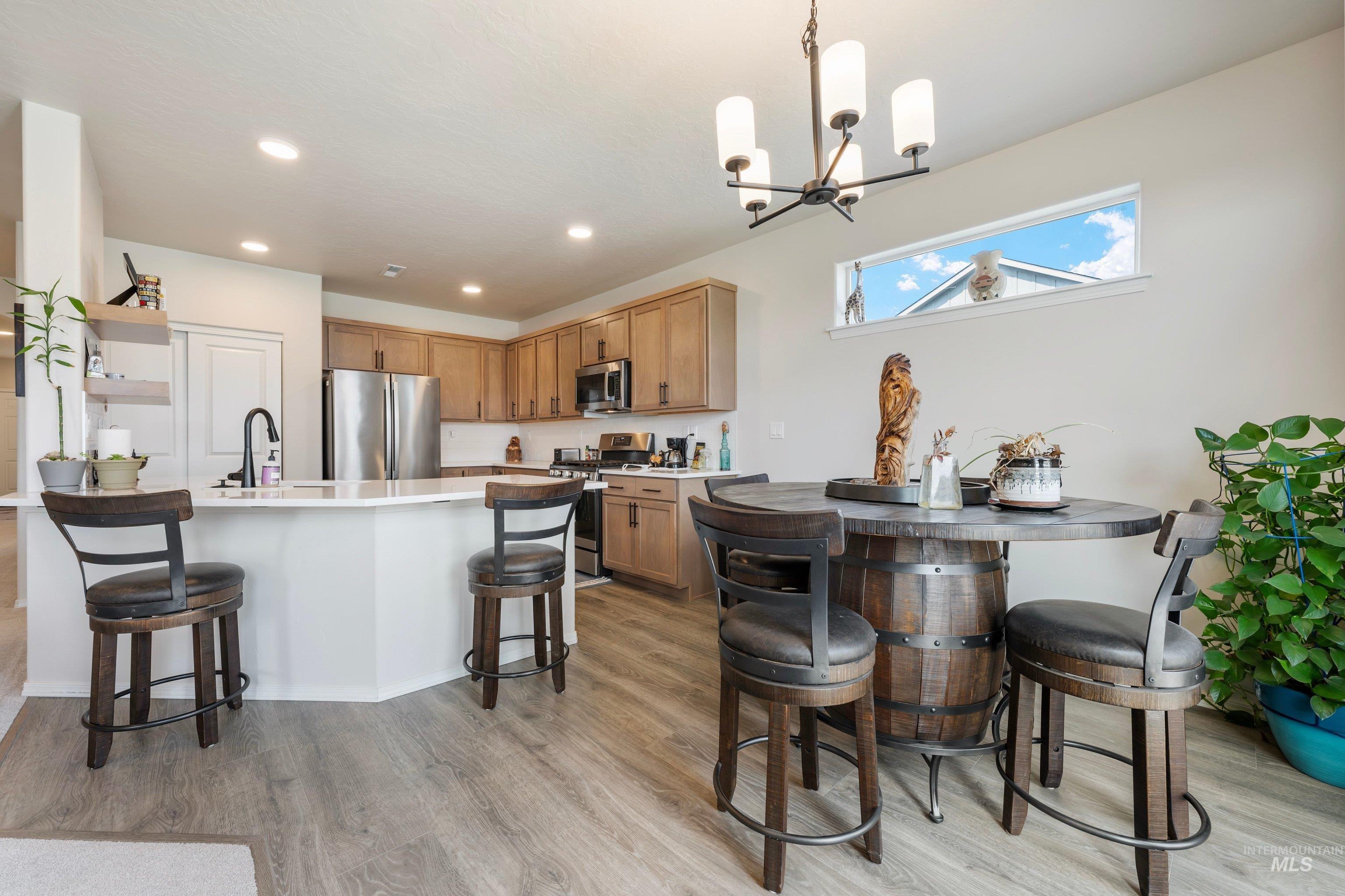 11106 Shadow Glen Dr, Caldwell, Idaho 83605, 3 Bedrooms, 2 Bathrooms, Residential For Sale, Price $424,900,MLS 98995219