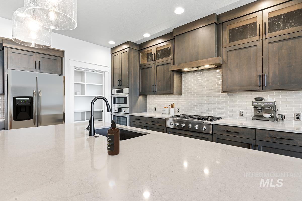 3667 E Cedarhurst Lane, Meridian, Idaho 83642, 3 Bedrooms, 2.5 Bathrooms, Residential For Sale, Price $640,800, 98995221