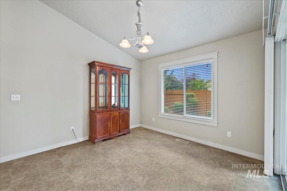 12387 W Winton St., Boise, Idaho 83709, 3 Bedrooms, 2 Bathrooms, Residential For Sale, Price $482,500,MLS 98995224