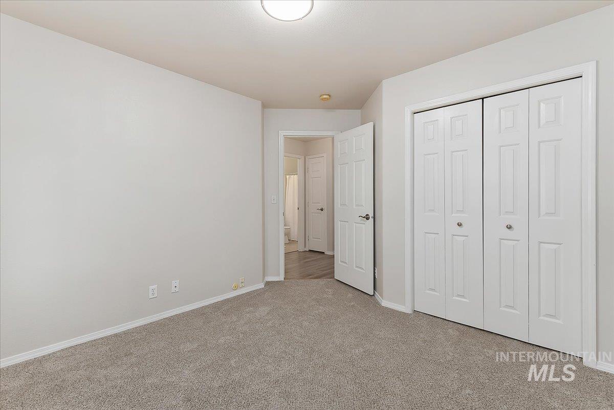 5704 S Moonflower Pl, Boise, Idaho 83716, 4 Bedrooms, 2 Bathrooms, Residential For Sale, Price $494,900,MLS 98995227