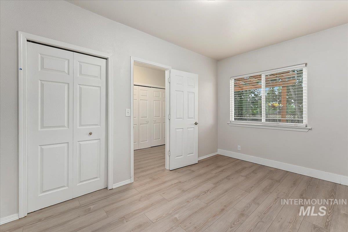 5704 S Moonflower Pl, Boise, Idaho 83716, 4 Bedrooms, 2 Bathrooms, Residential For Sale, Price $494,900,MLS 98995227