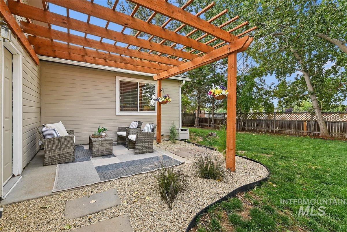 5704 S Moonflower Pl, Boise, Idaho 83716, 4 Bedrooms, 2 Bathrooms, Residential For Sale, Price $494,900,MLS 98995227