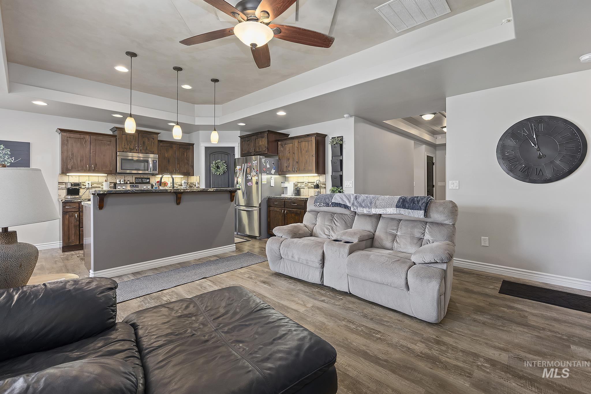 827 Lynx Dr, Jerome, Idaho 83338, 3 Bedrooms, 2 Bathrooms, Residential For Sale, Price $369,900, 98995230