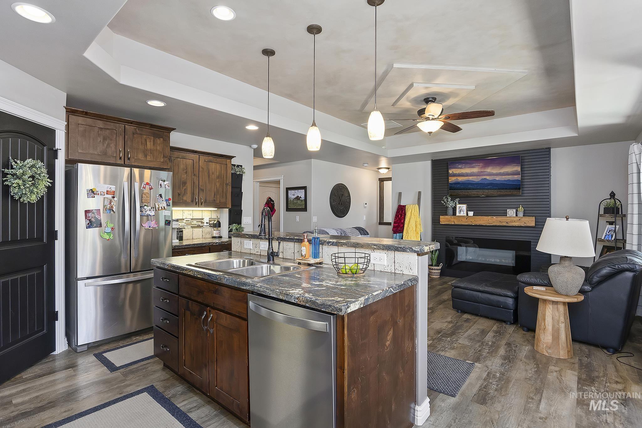 827 Lynx Dr, Jerome, Idaho 83338, 3 Bedrooms, 2 Bathrooms, Residential For Sale, Price $369,900, 98995230