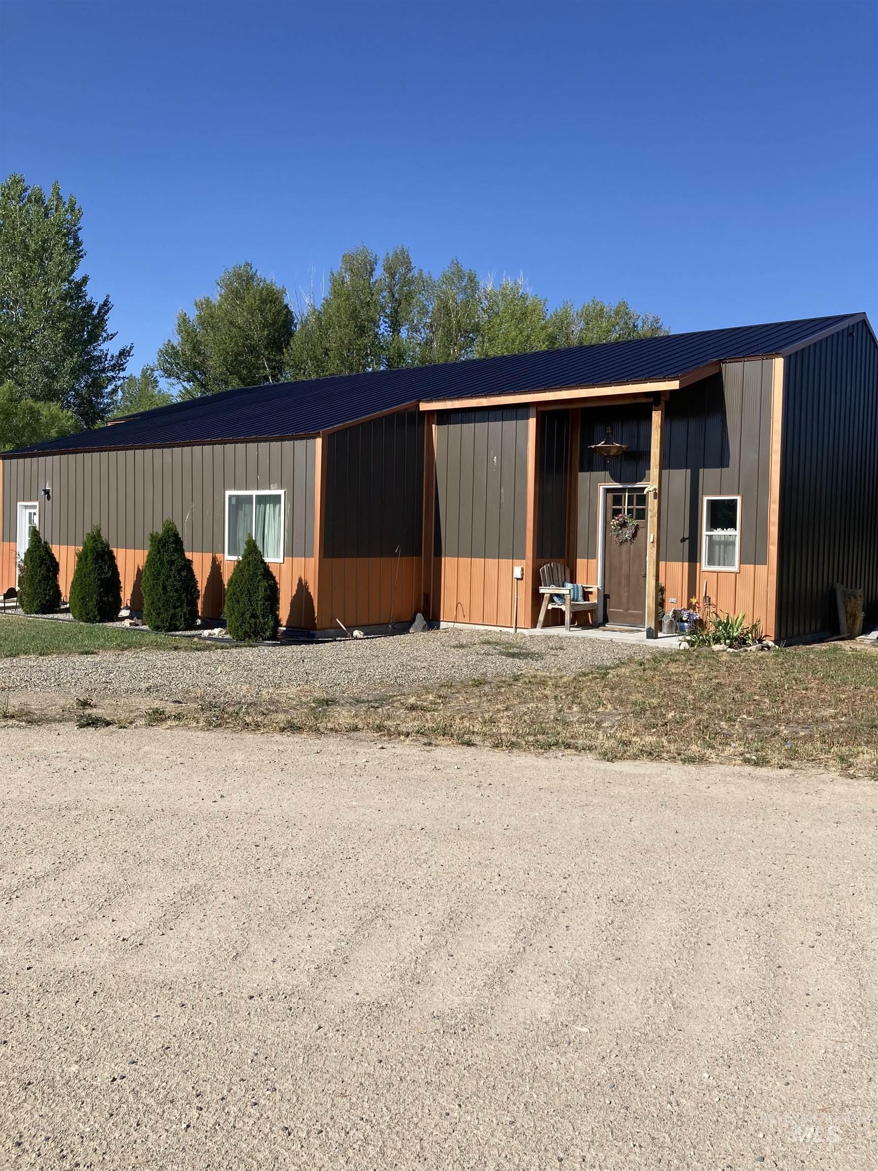 331 Sage Avenue W., Fairfield, Idaho 83327, 2 Bedrooms, 1 Bathroom, Residential For Sale, Price $425,000, 98995240