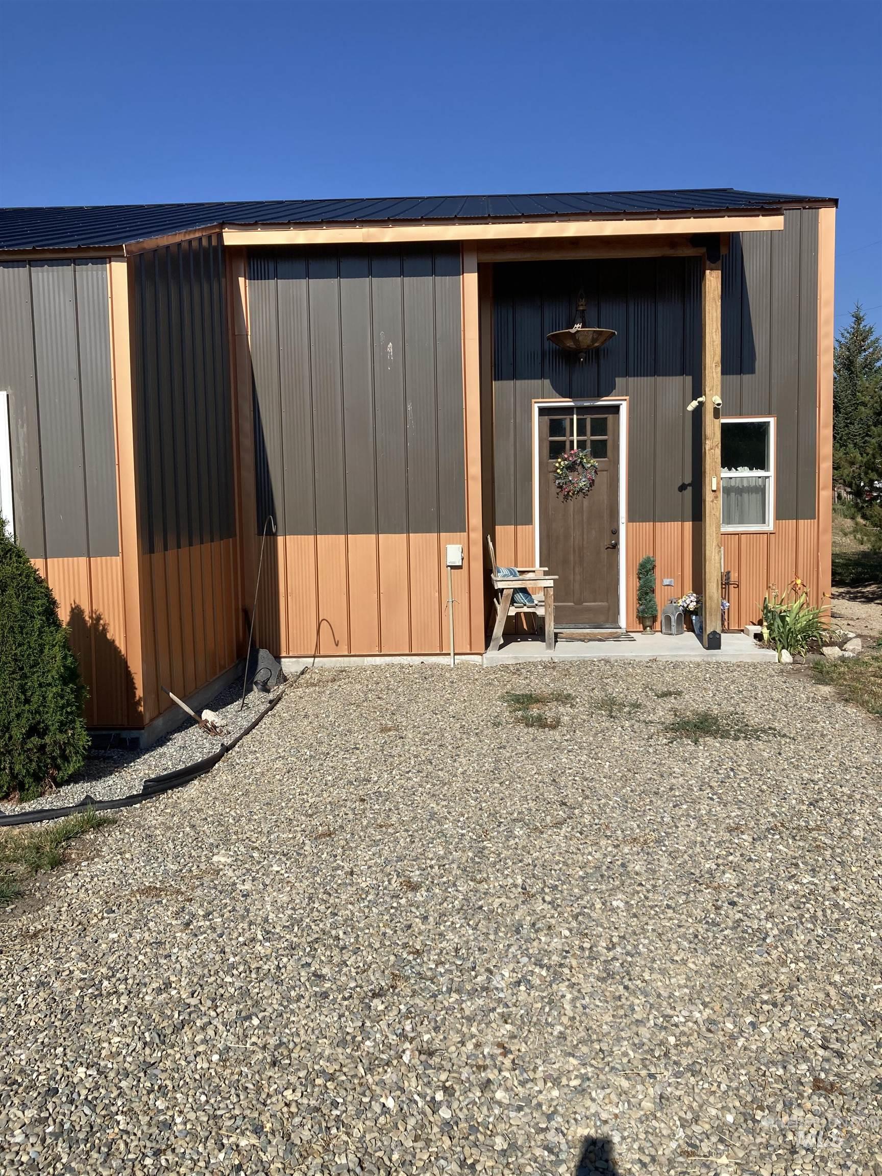 331 Sage Avenue W., Fairfield, Idaho 83327, 2 Bedrooms, 1 Bathroom, Residential For Sale, Price $425,000, 98995240